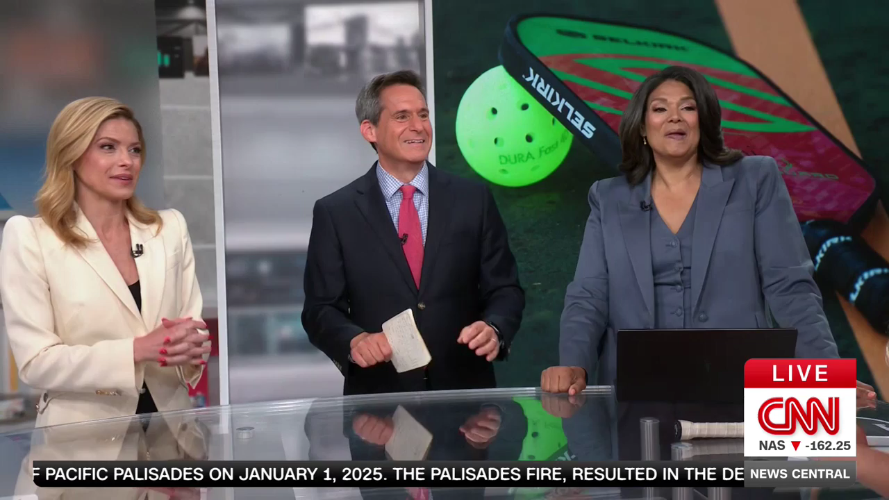 CNN News Central 2026-06-25-0900.png