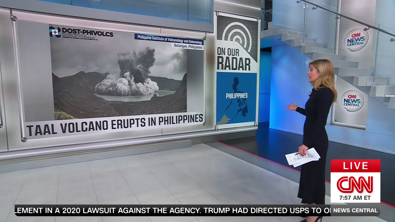 CNN News Central 2026-07-02-0700 (15).png