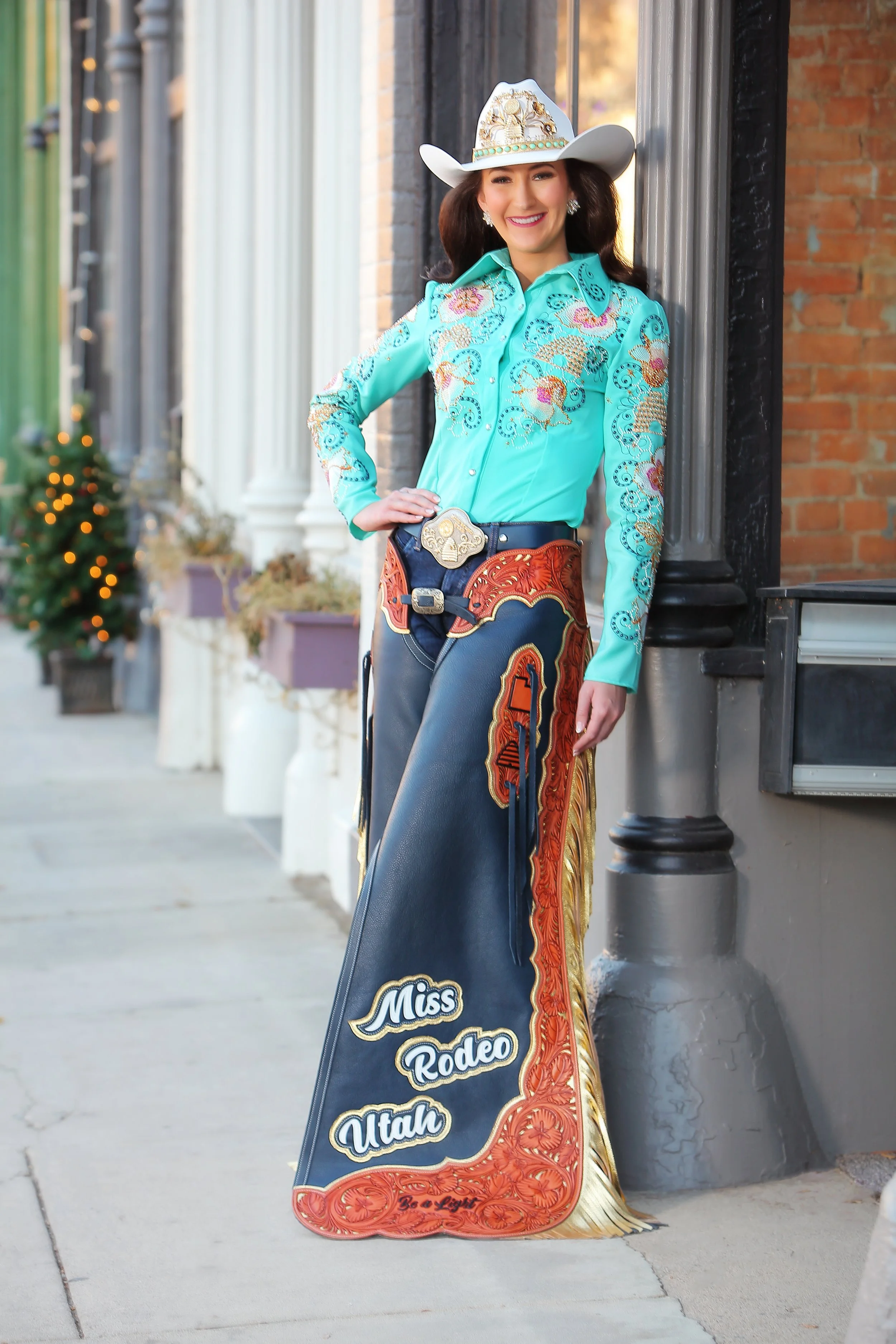 Dali Holyoak 9946.jpg