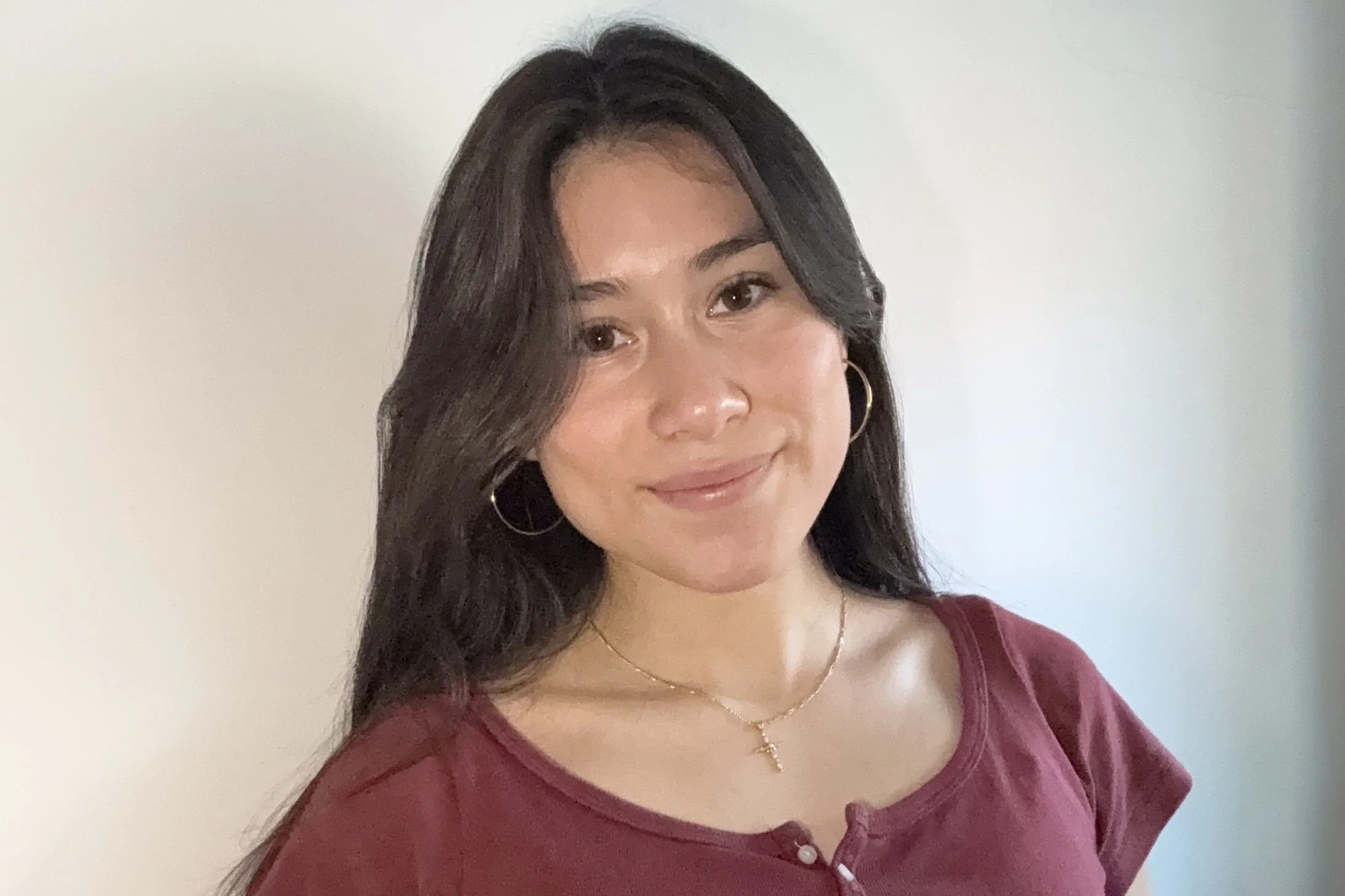 Victoria Valdivia (C'28)