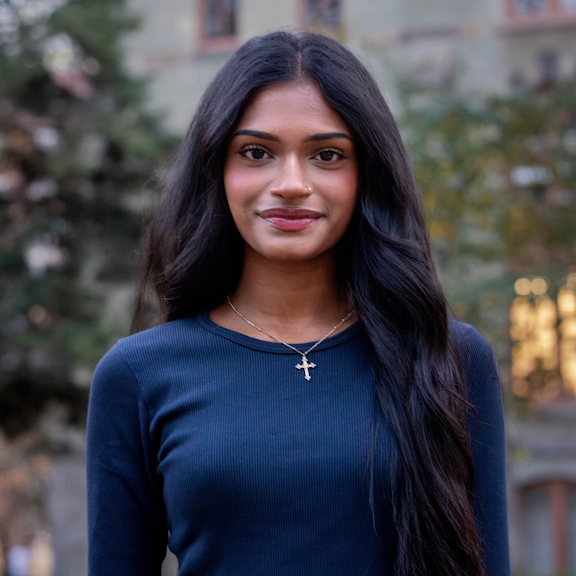 Jesica Jojo (C'26)