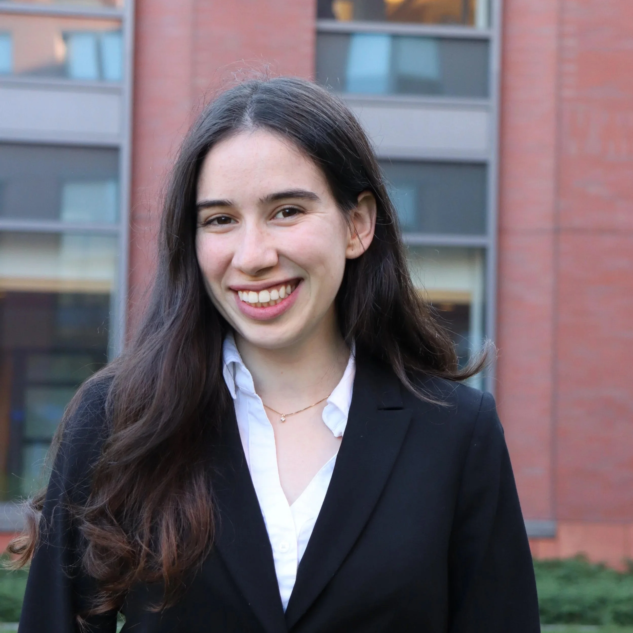 Gabriella Antunes (C'27)