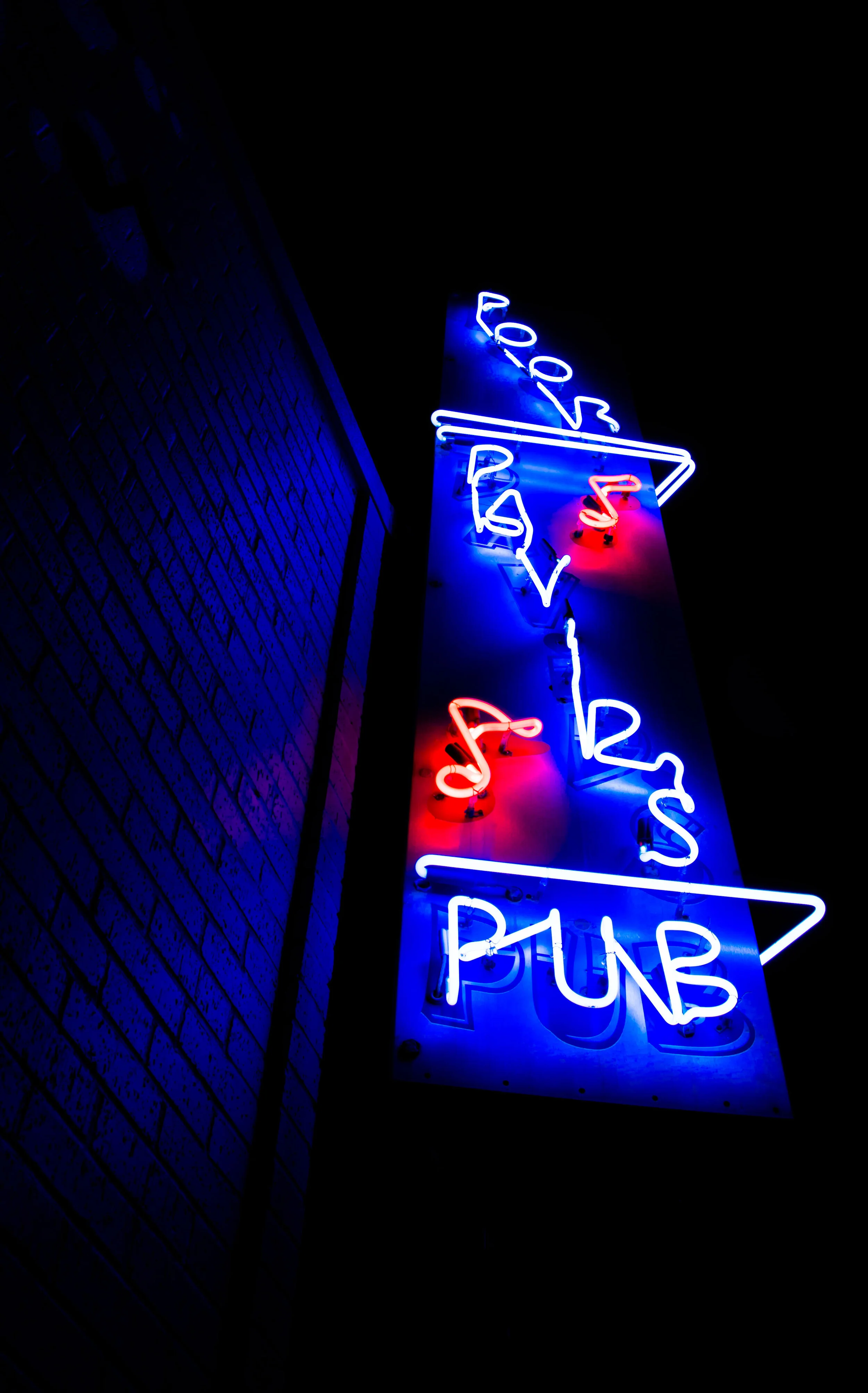 Poor-Davids-Pub-Neon.jpg