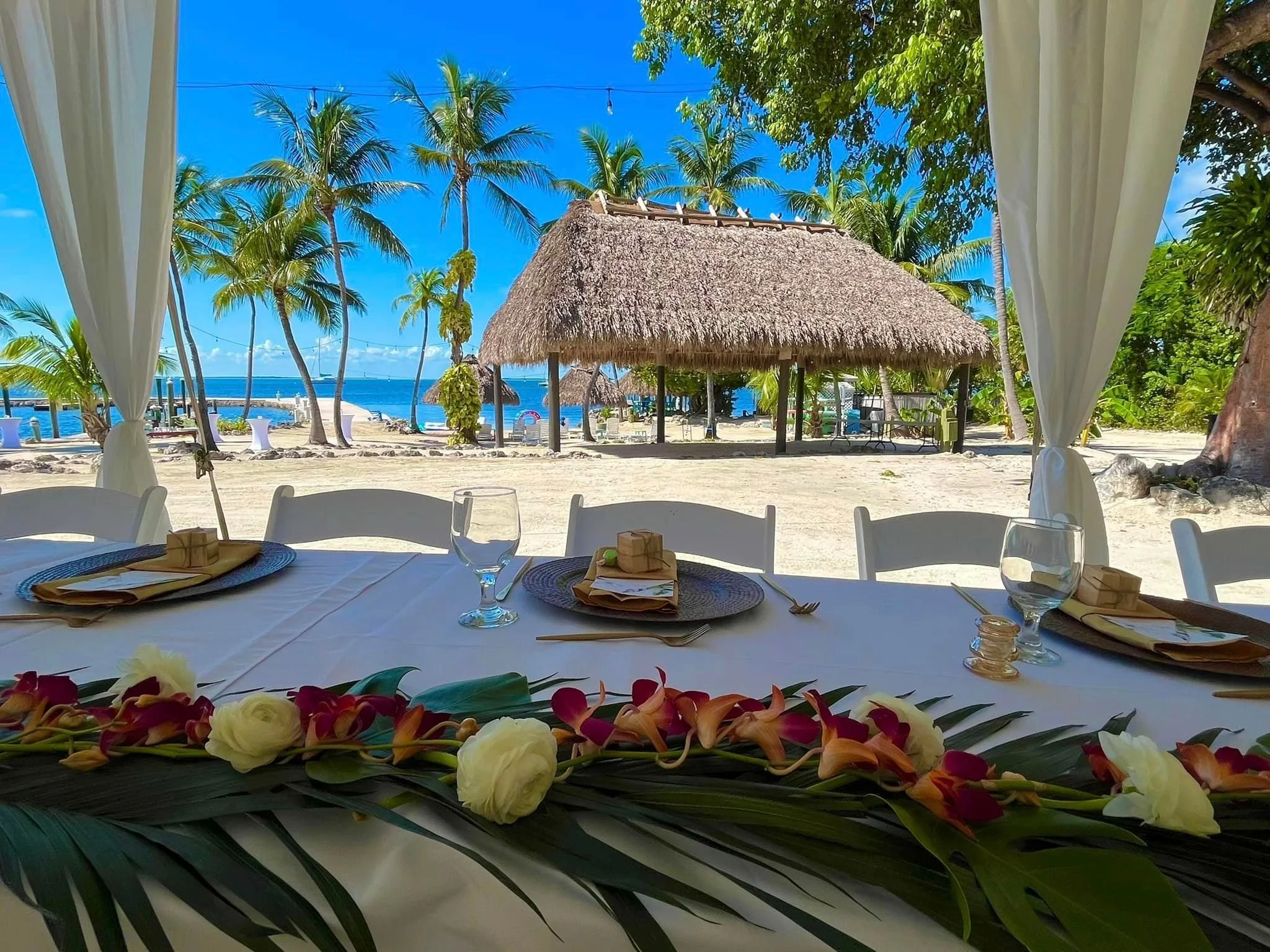 Say “I Do” to a Destination Wedding in the Florida Keys  Planning a wedding can be overwhelming, but choosing the right venue can make all the difference. For couples looking for a mix of romance, natural beauty, and stress-free planning,