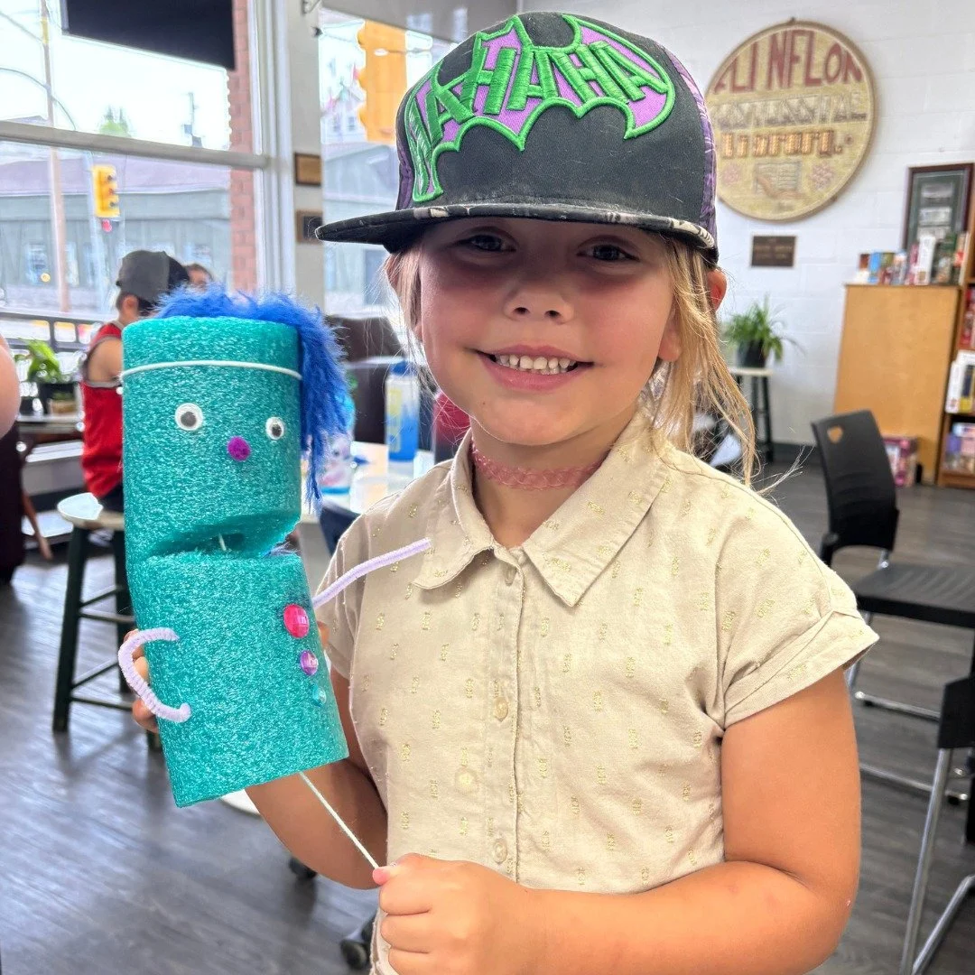 Pool Noodle Puppets were a smashing success this past Saturday. We had eleven kids attend, and they had a blast creating their puppets. We can't wait to see what the kids create this Saturday at our Bad Art Crafter-noon.