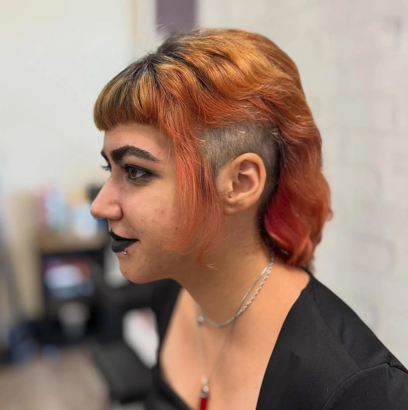 This isn&rsquo;t just a haircut&mdash;it&rsquo;s a statement. 🔥 Shaved sides, mullet-inspired texture, and ALL the attitude, created by Micaela.

#EasleySC #fusionstylistmicaela #upstatesc #fusionsalonsc #egdyhaircut #modernmullet