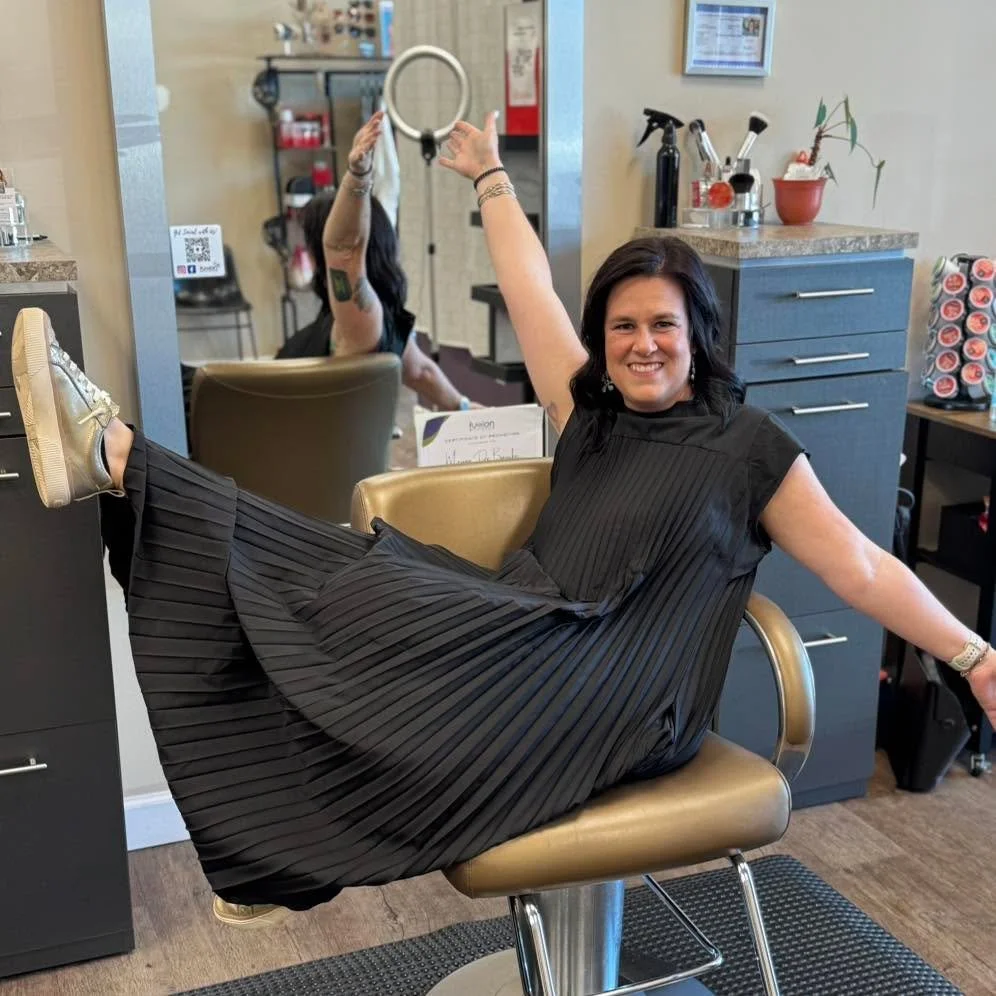 🎉 Help us wish a very Happy Birthday to Megan! 💕

Your talent, positivity, and beautiful spirit light up our salon every day. We hope your day is filled with love, laughter, and all your favorite things! 💫

#FusionFamily #HappyBirthday #fusionsalo
