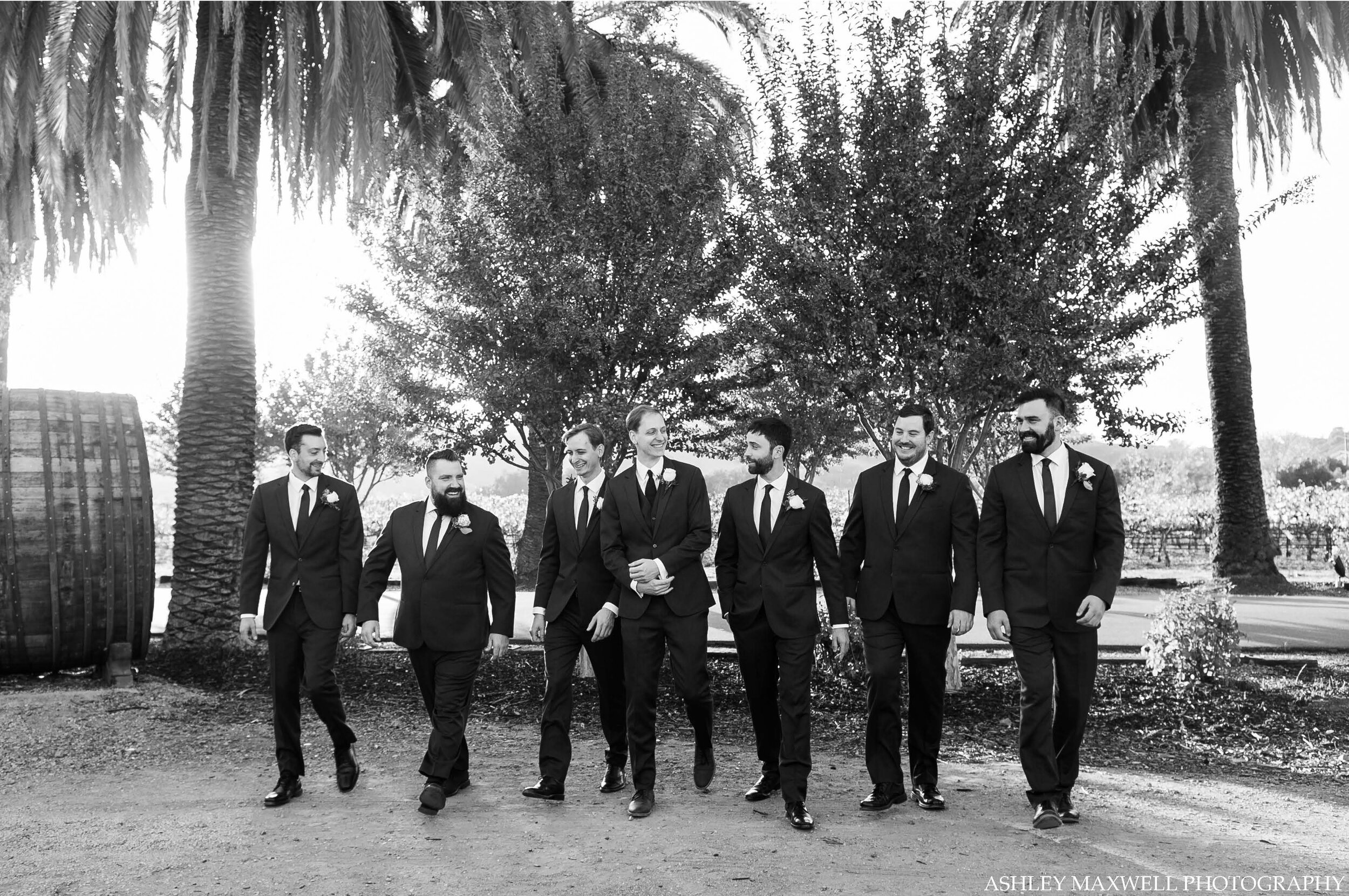 Groomsmen 2.jpg