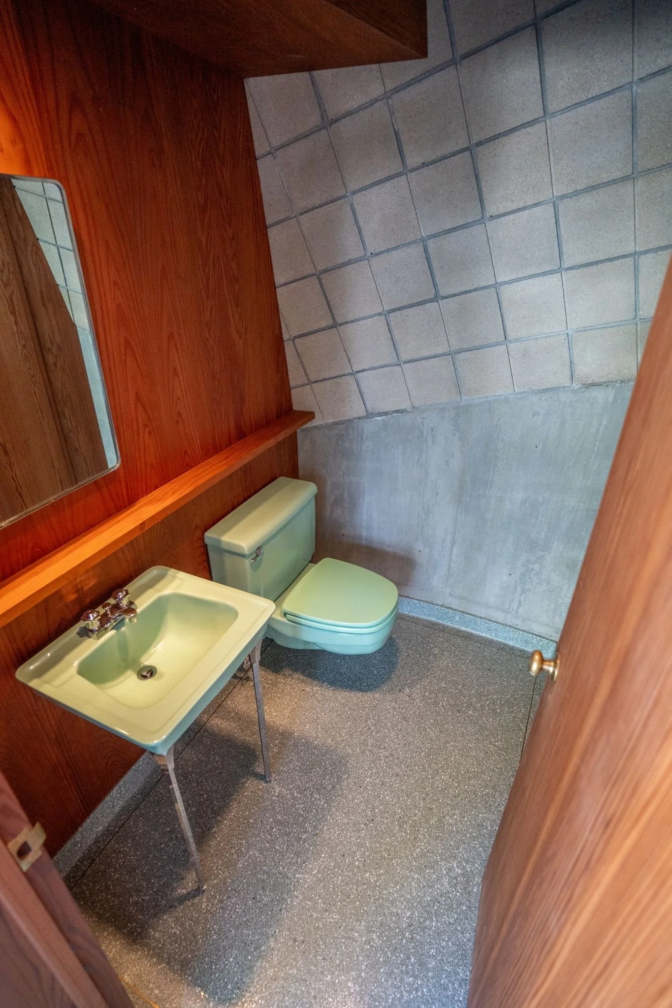 Untitled design (18).jpg