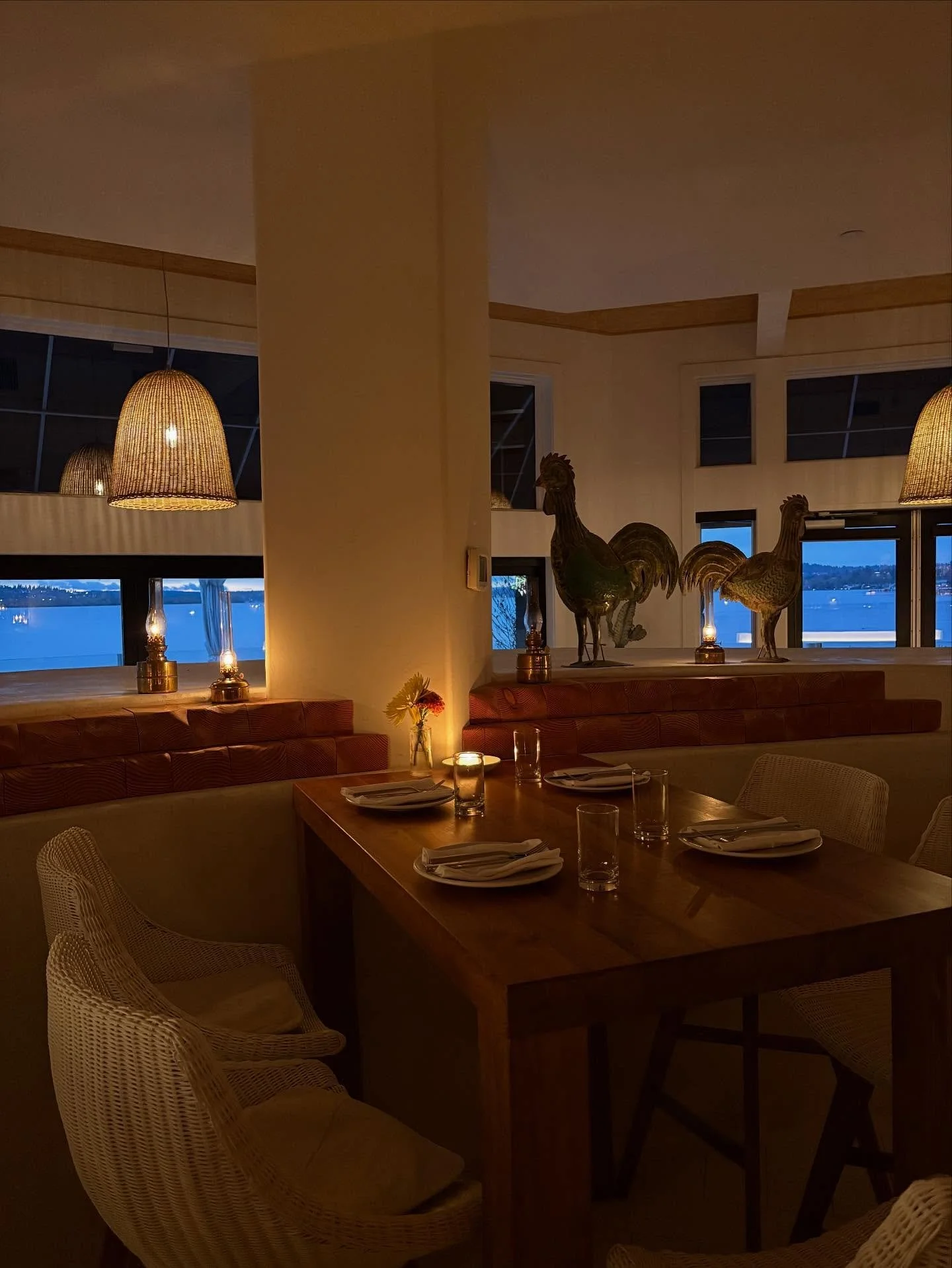 Come sip half-off mezcal and enjoy @seattlerestaurantweek! The vibes are 😮&zwj;💨