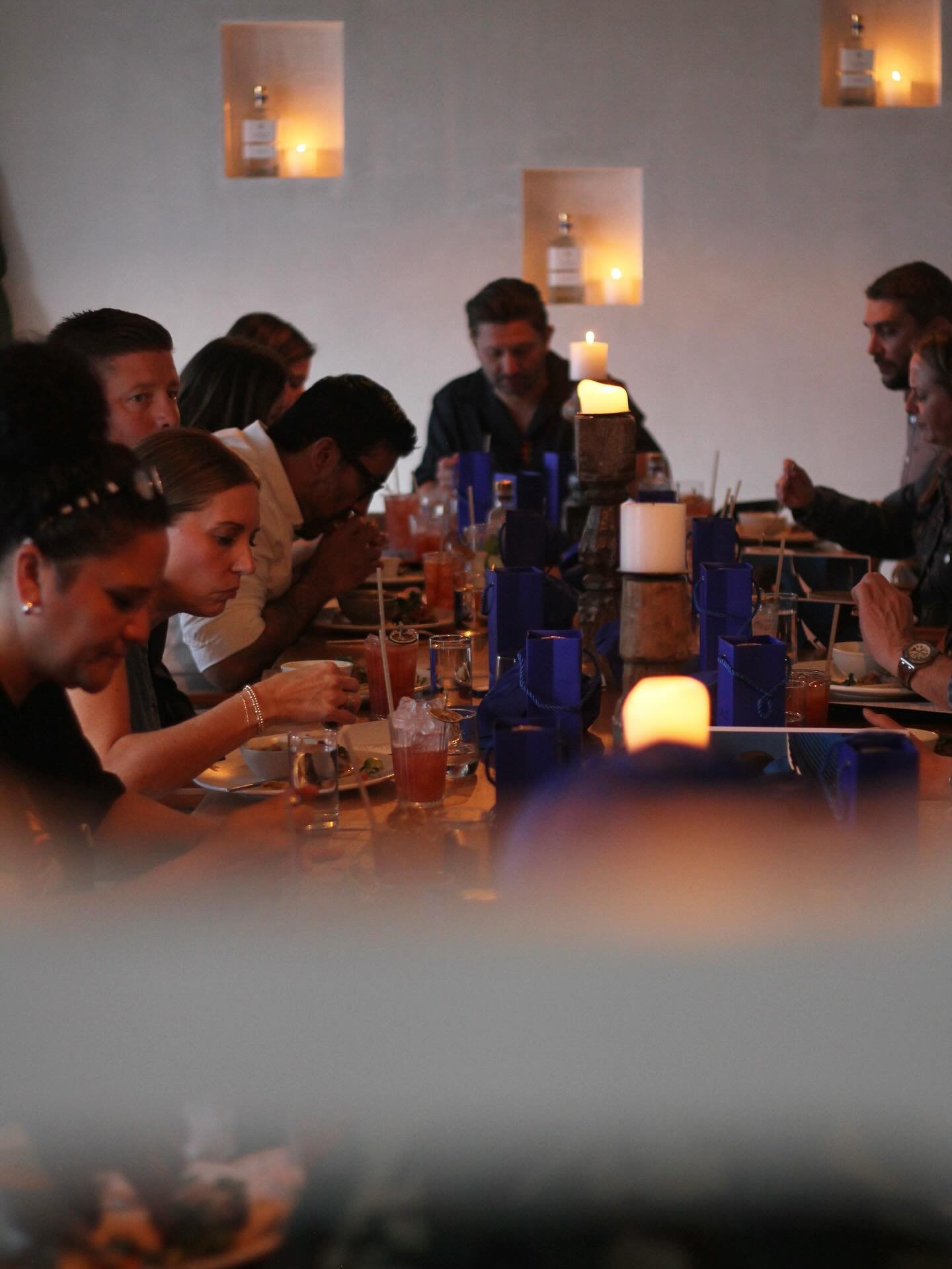 Have a business dinner on the horizon? Engagement party? Secret Santa? Reserve our back room for up to 22 guests! Holidays will be here before you know it ❄️