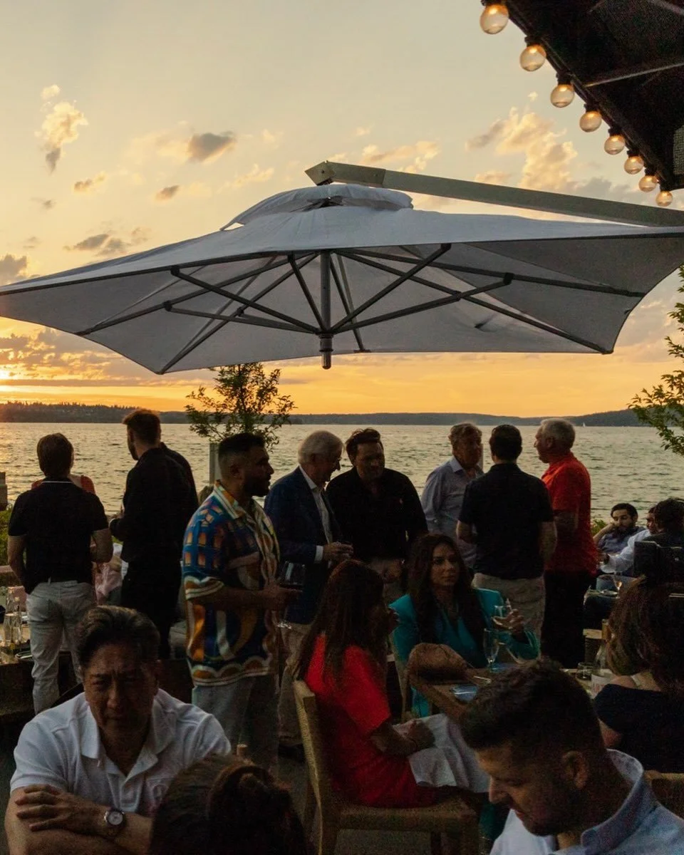 Patio season has OFFICIALLY begun! This is your sign to invite the group chat out for margaritas and cervezas 🍻 Doors at 4! Outdoor seating, as always, is first come first served. Happy Hour continues in the bar from 4-6!