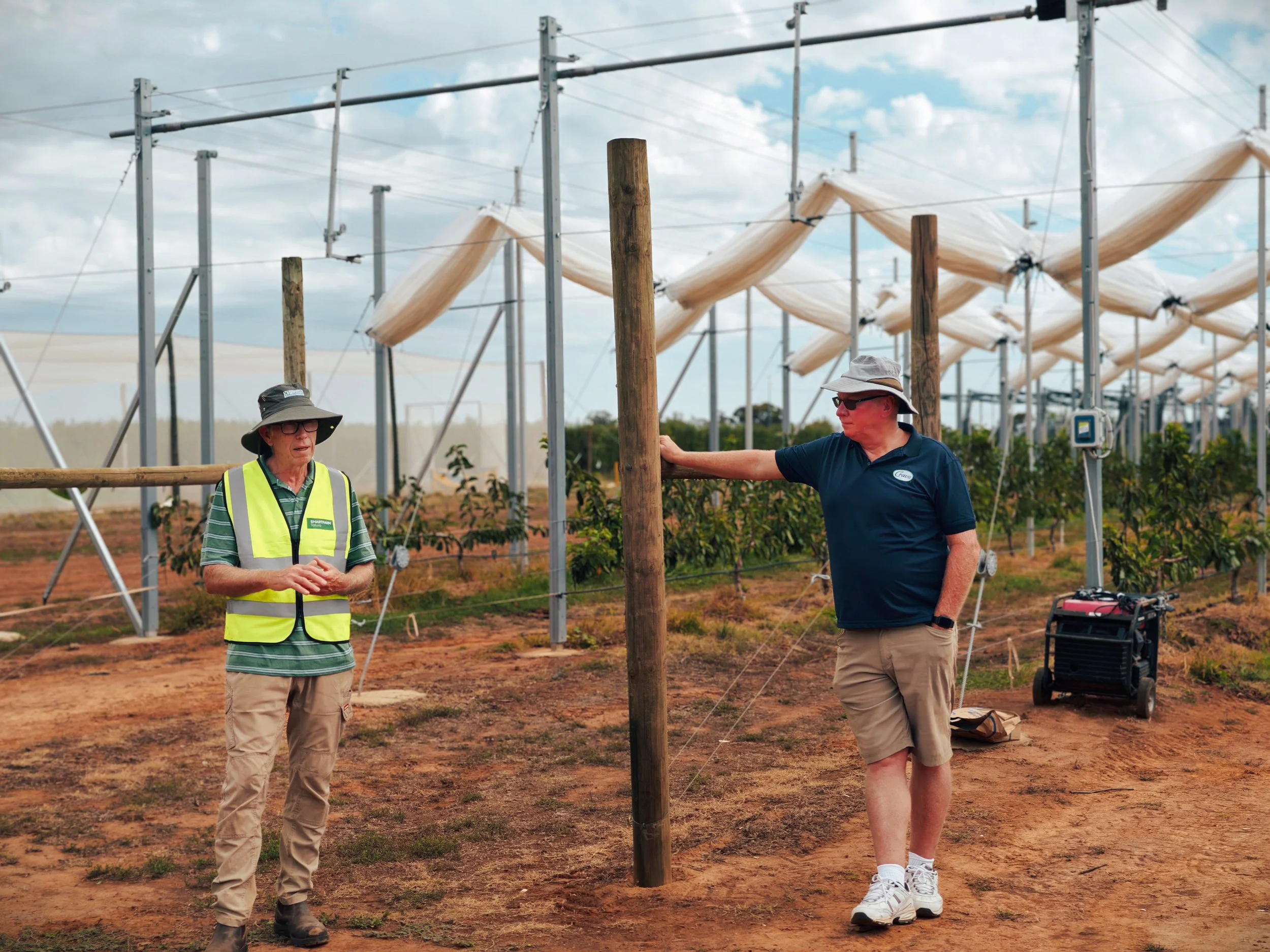 01 Cravo field day - Ian & Cravo(Enhanced).jpg