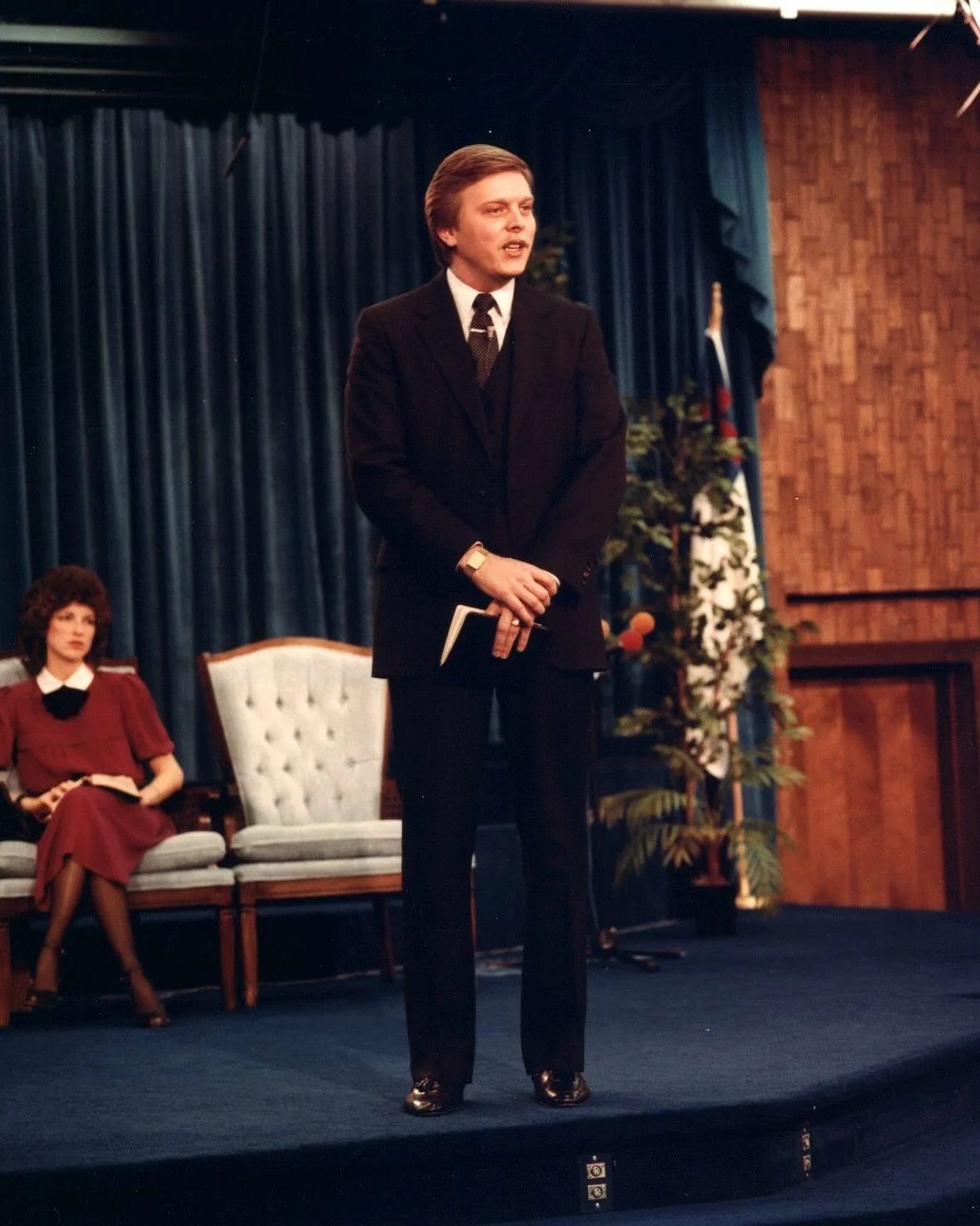 As we approach the end of 2025, we want to acknowledge an enormous milestone: Pastor Mark's 50th year of ministry!
For five decades, Pastor Mark has poured his life into the Kingdom - founding ministers training schools across the globe, ministering