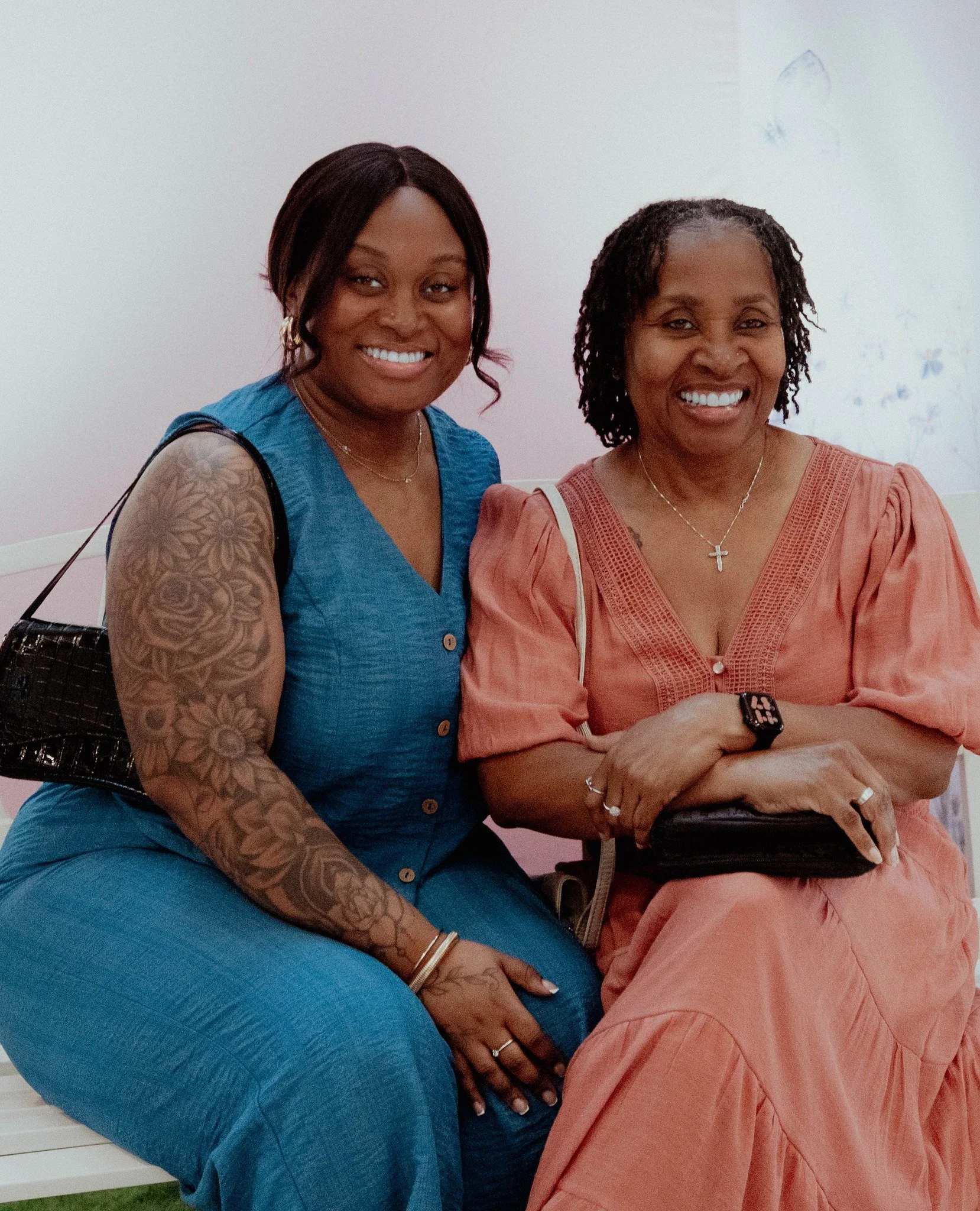 What a special Mother's Day Sunday!

We love you moms! 💕