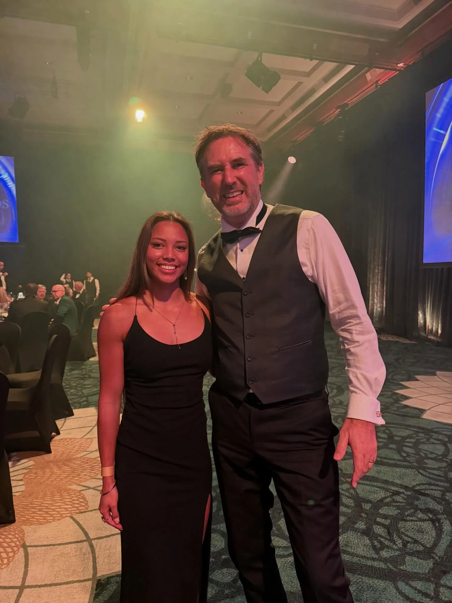 Tonight the 57th Gold Coast Sports Awards by @sportsgoldcoast were held at Star Casino and I attended on behalf of the City of Gold Coast who are a major sponsor.

Elite sprinter @thewbelle.philp, who was a proud @mudgeerabalittleathletics junior, of