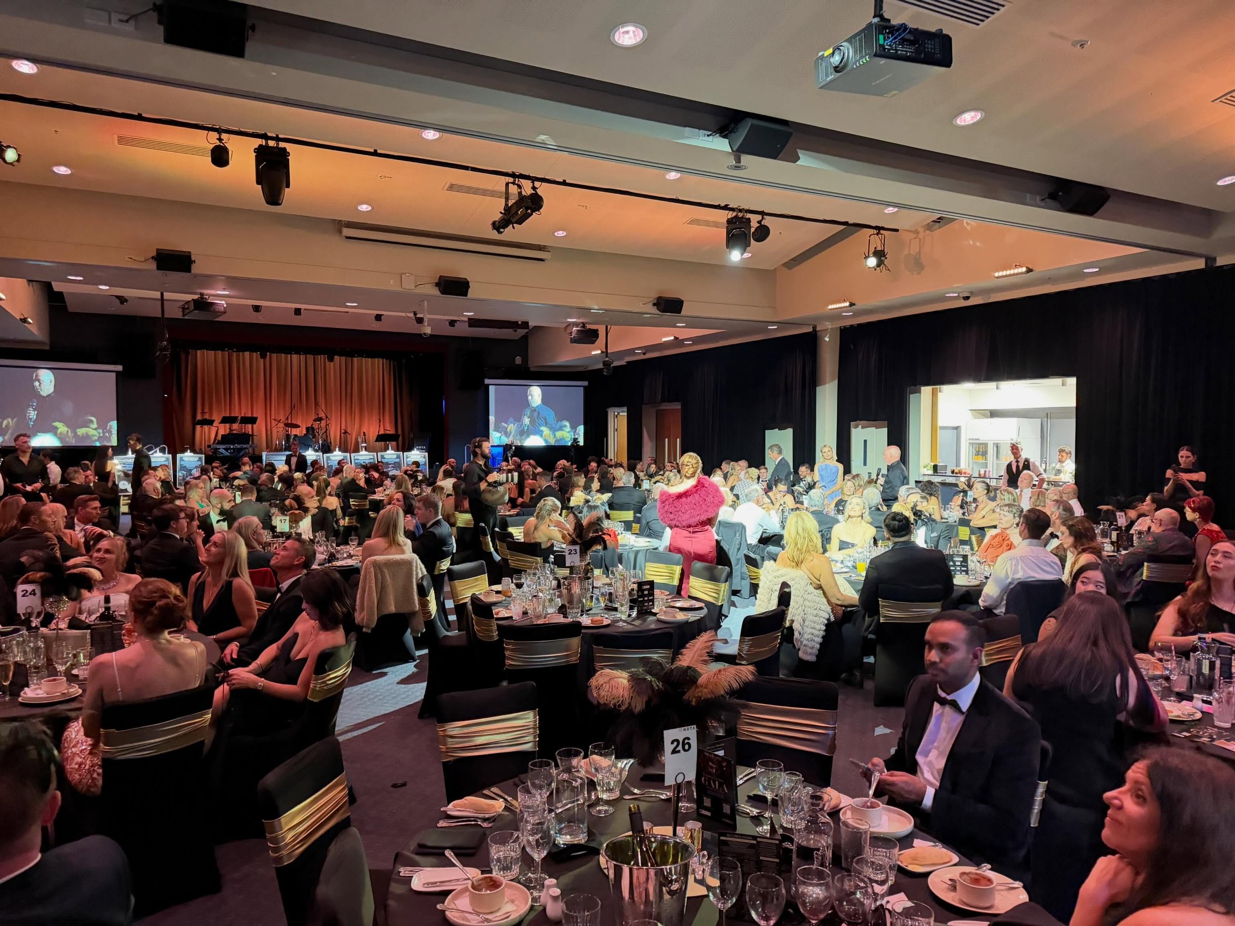 Tonight @jude19 and I masked it up to help fundraise for @rebootaustralia, a local charity whose founders live in Tallai, as they held their Behind The Mask charity gala at @hotagc.

The charity works with veterans and first responders wrestling with