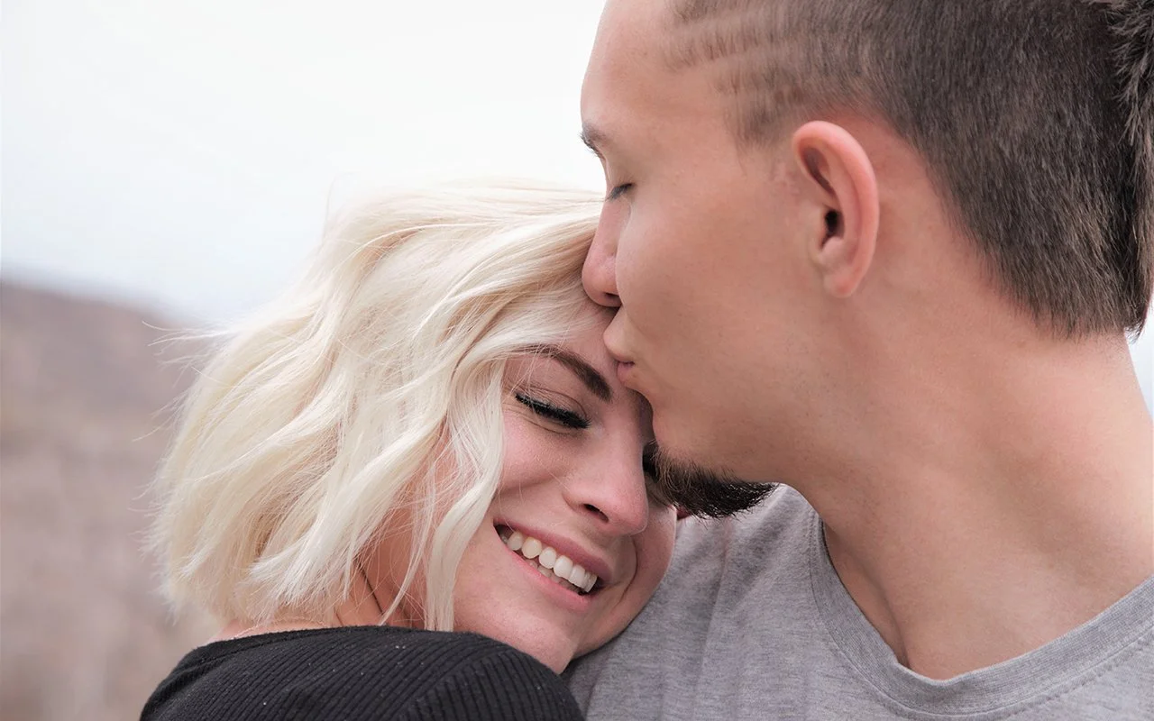 How to Tell if You're Helping Your Relationship or Provoking Bitterness