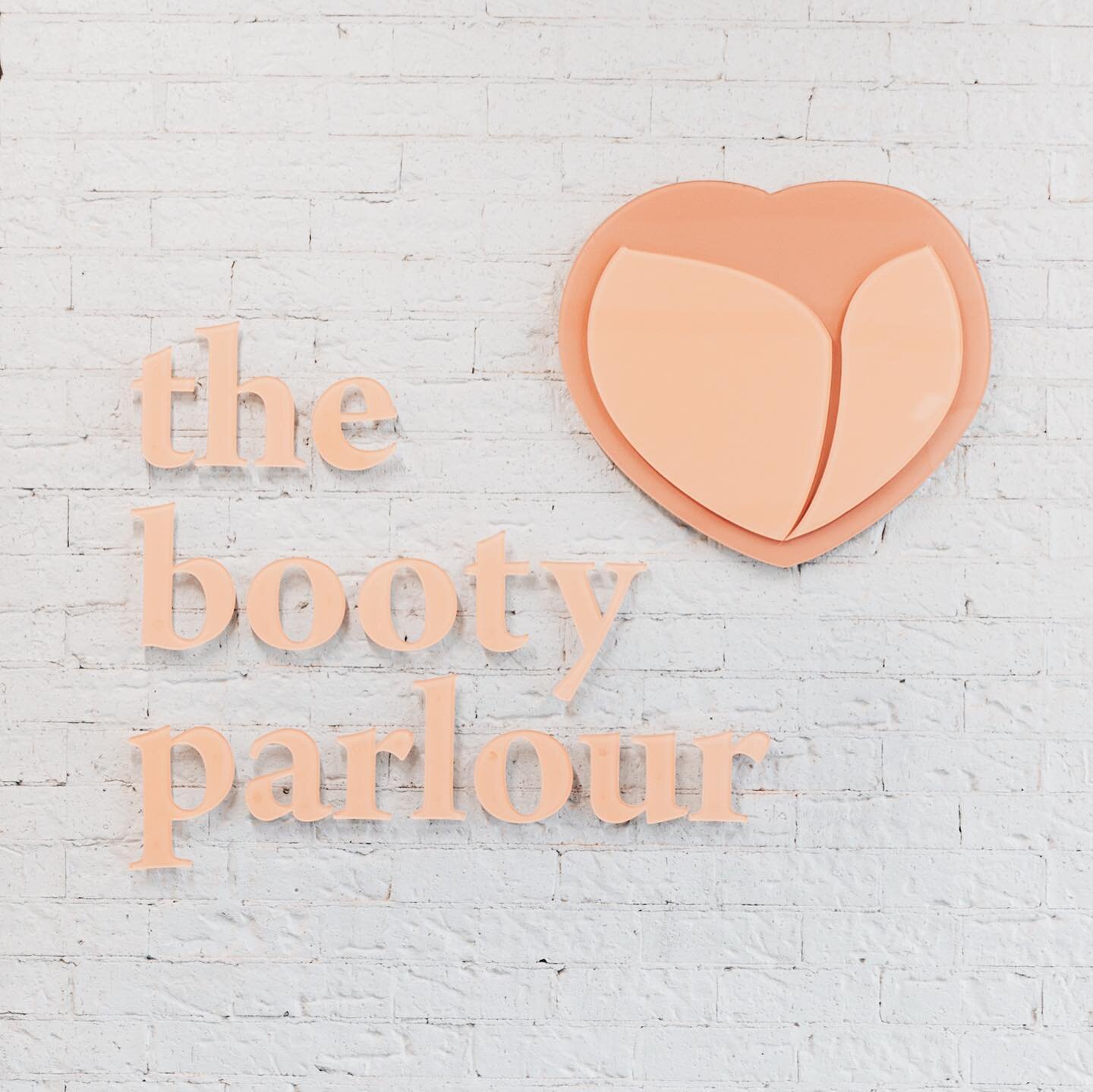 What is &ldquo;the Booty Parlour?&rdquo;
⠀⠀⠀⠀⠀⠀⠀⠀⠀
The Booty Parlour is our peachy boutique women&rsquo;s strength studio in Newport, on Sydney&rsquo;s northern beaches.
⠀⠀⠀⠀⠀⠀⠀⠀⠀
The name &ldquo;the booty parlour,&rdquo; was a bit of a tongue in che