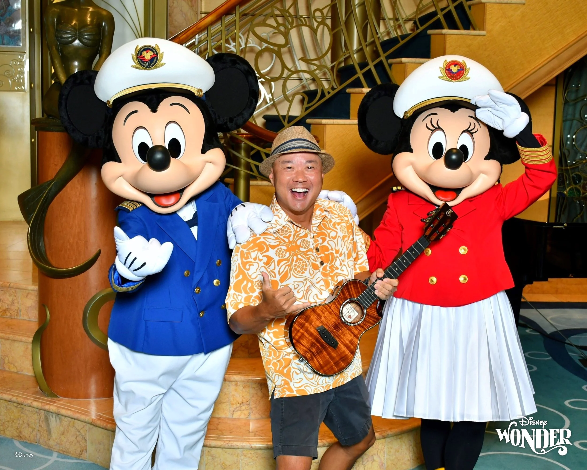 Jody & Mickey & Minnie.jpg
