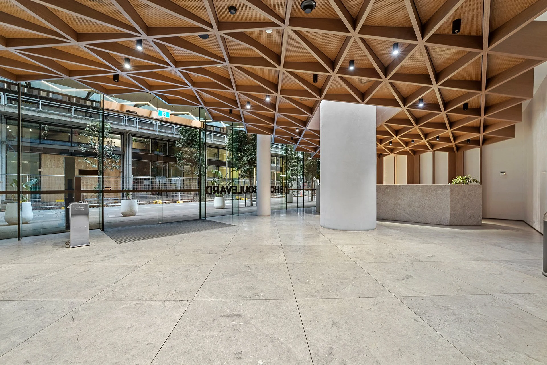 LowRes-21016_508 18 Hoff Boulevard Southbank2785471_DSC_108.jpg