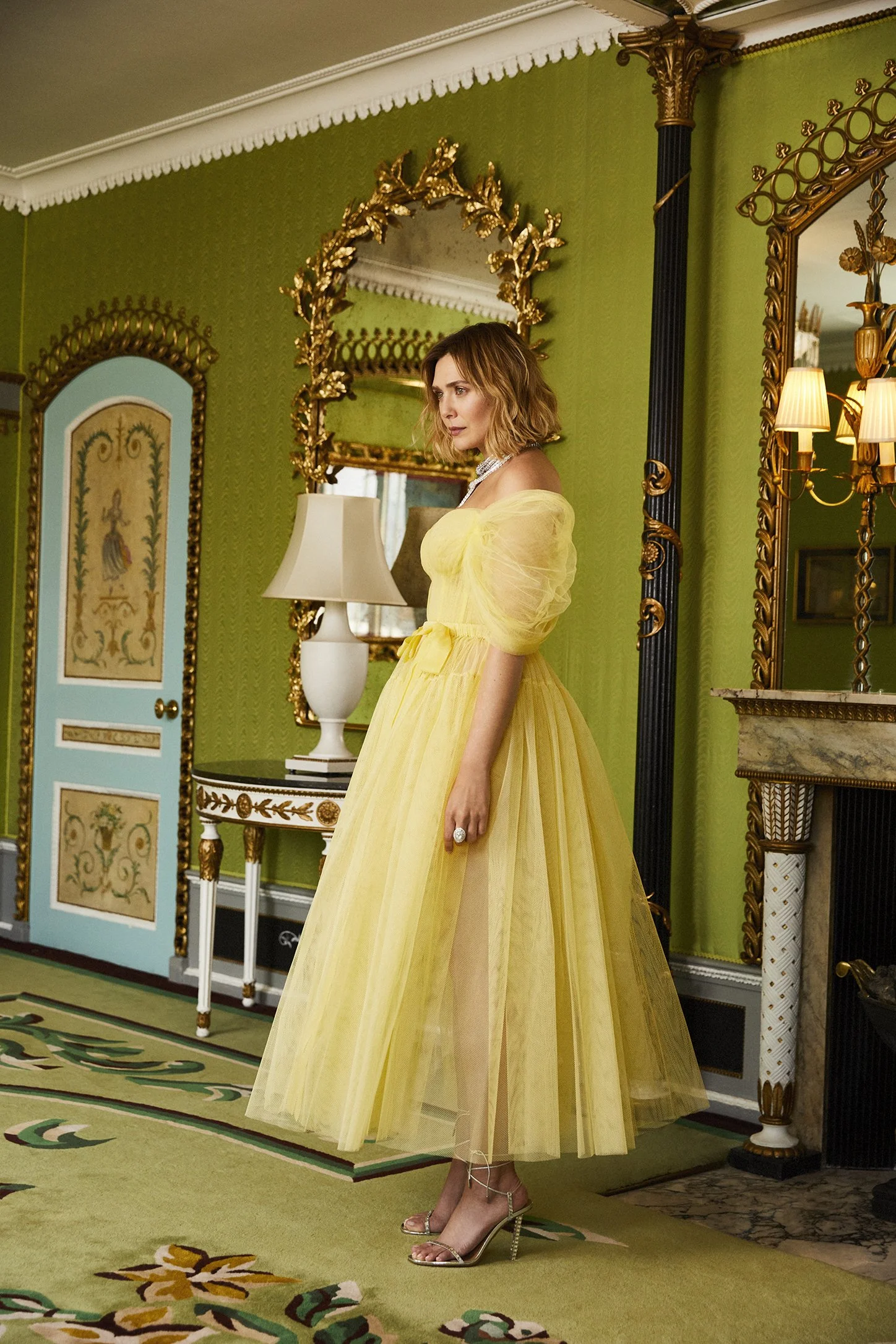 2022_04_24_Harpers_ElizabethOlsen_Shot 4_089.jpg