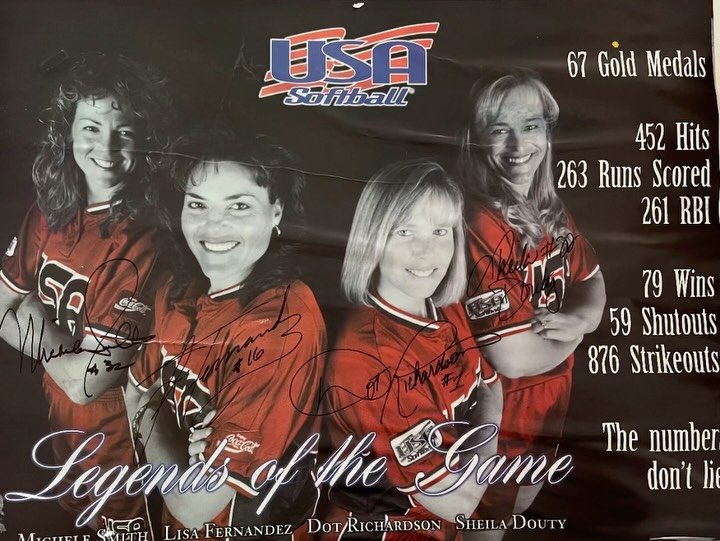 A little throwback 67 style. I don&rsquo;t get it, but joining in on the fun. 🤷&zwj;♀️😂

#67 #usasoftball #olympian #softballlife #6767 #676767