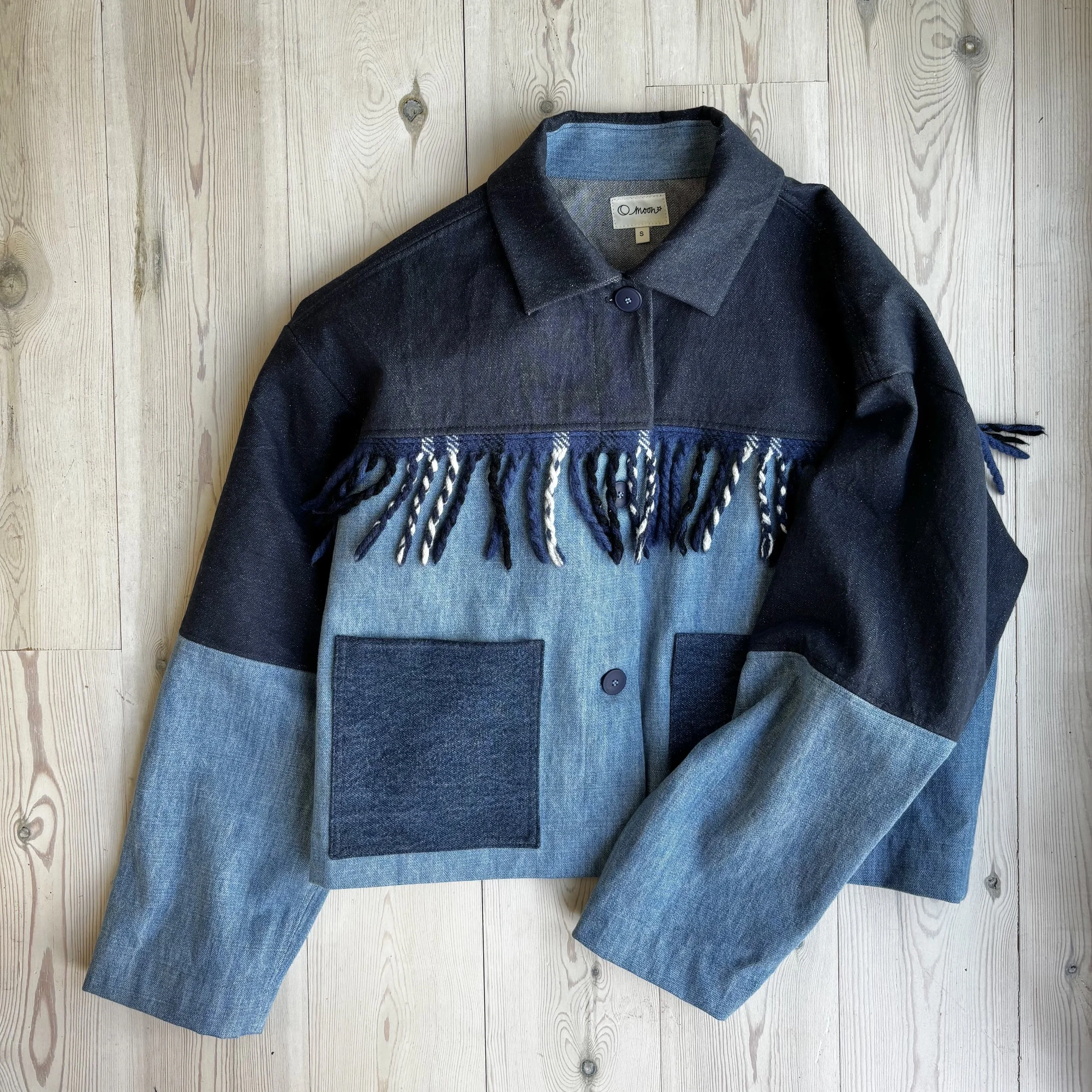 Women's Fringed Contrast Denim Jacket - Small