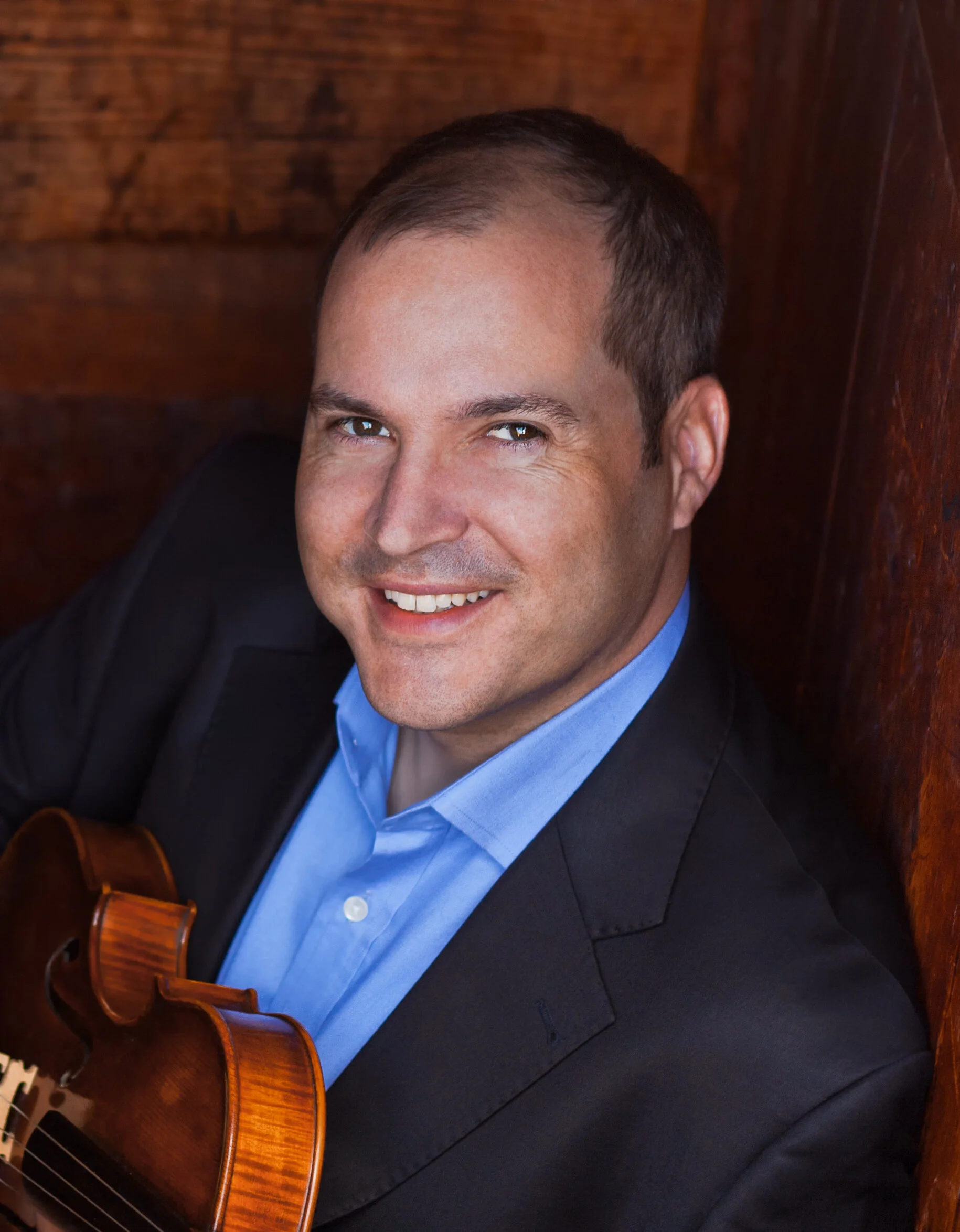 Dominik Fischer, Viola