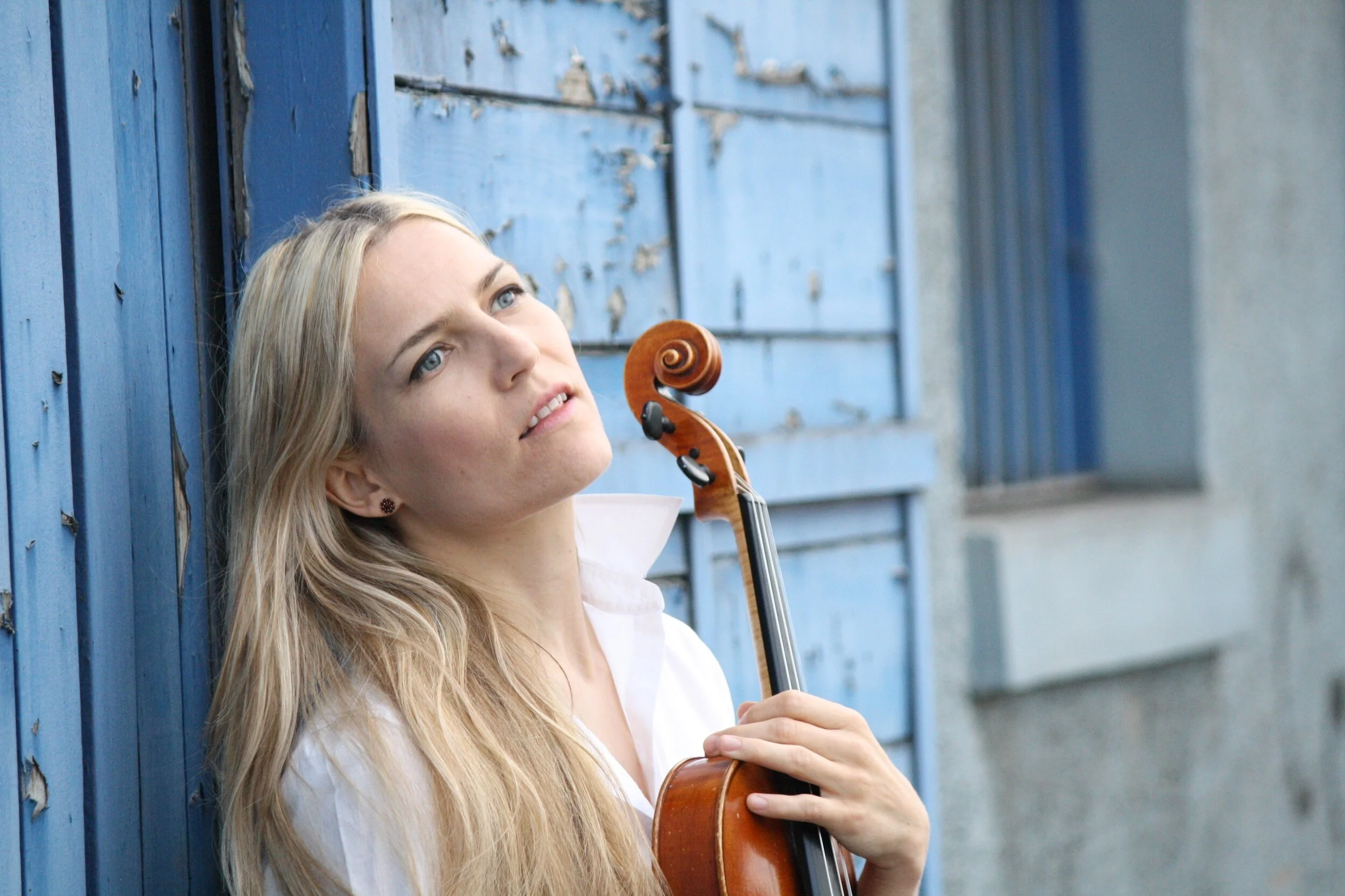 Sylvia Zucker, Viola