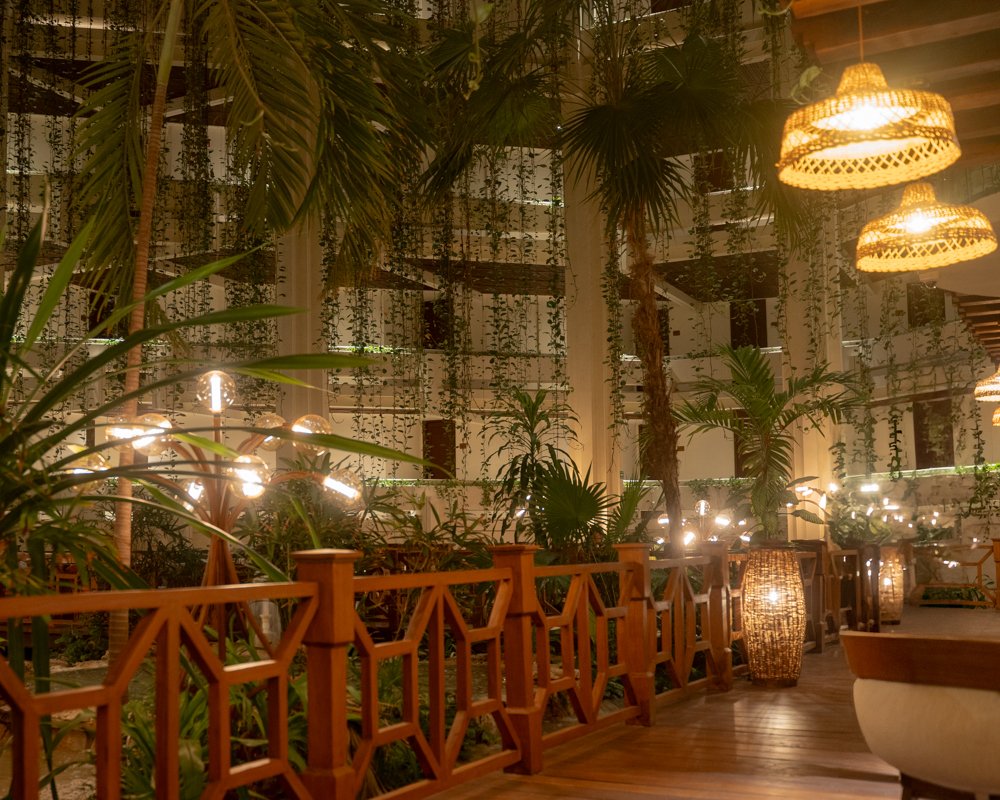 CANCUN 2024 (99 of 192).jpg