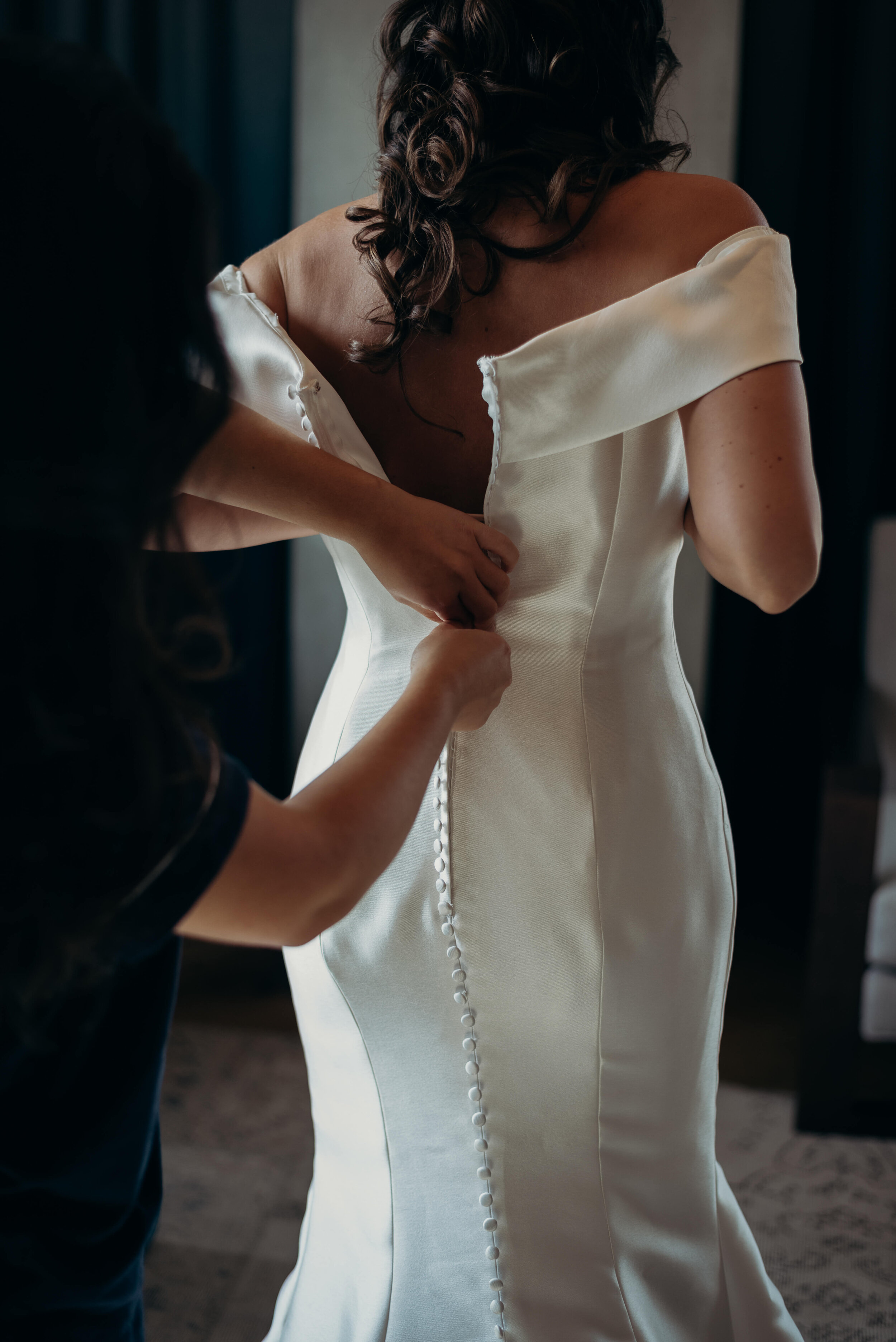 Ratliff+Zuniga Wedding Getting Ready-78.jpg