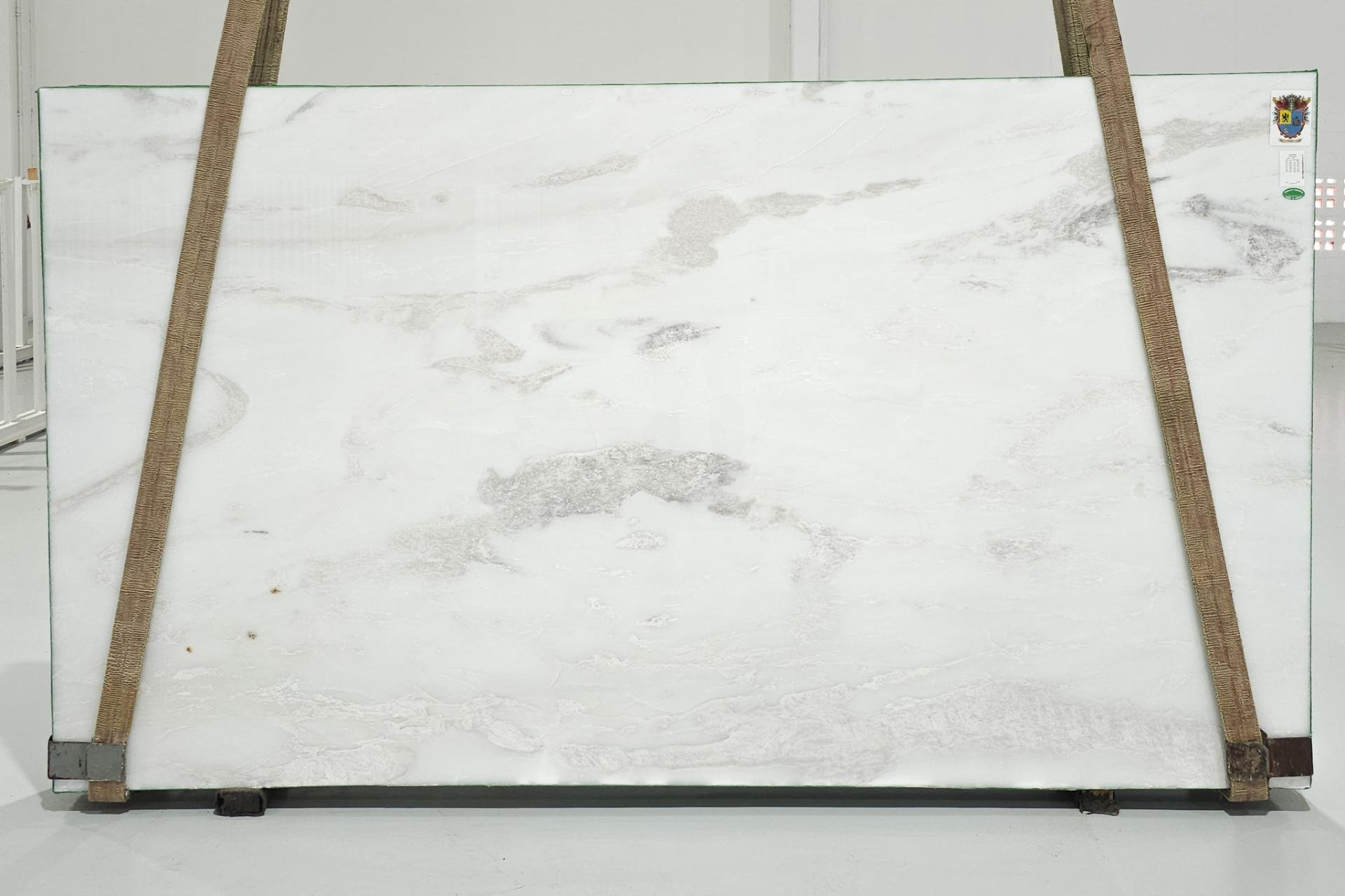WHITE RHINO HONED MARBLE