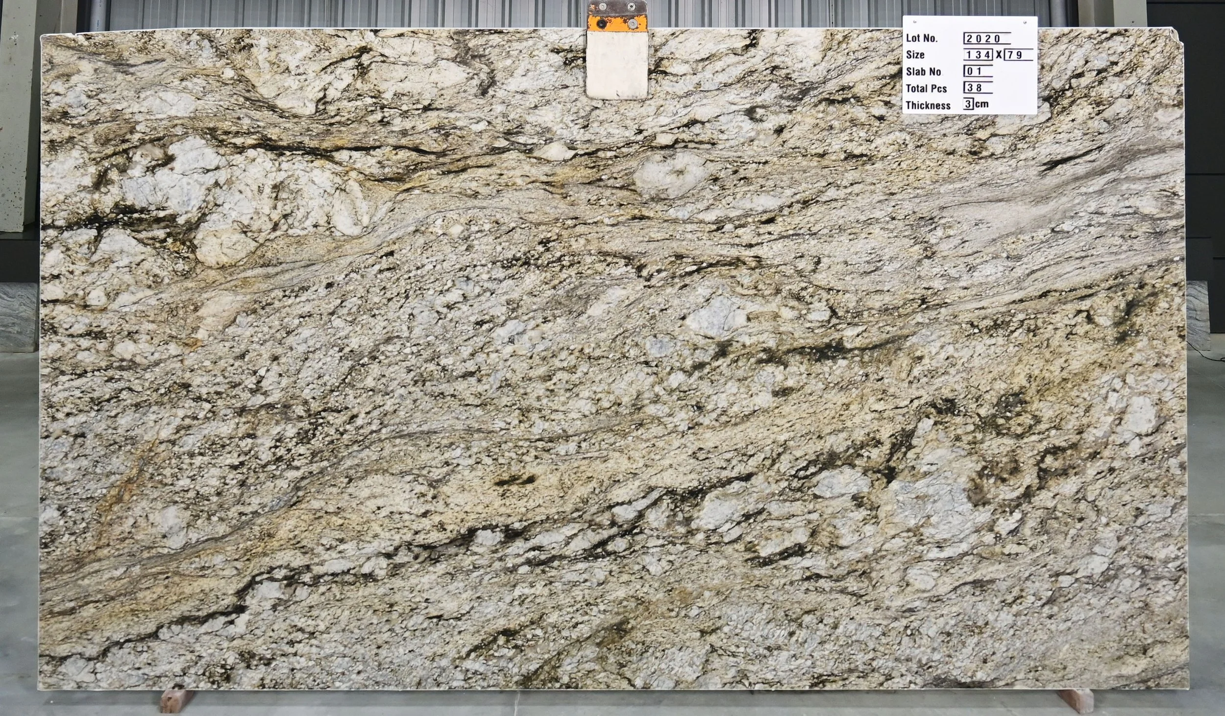 BLUE DUNES GRANITE (POLISHED + LEATHERED)