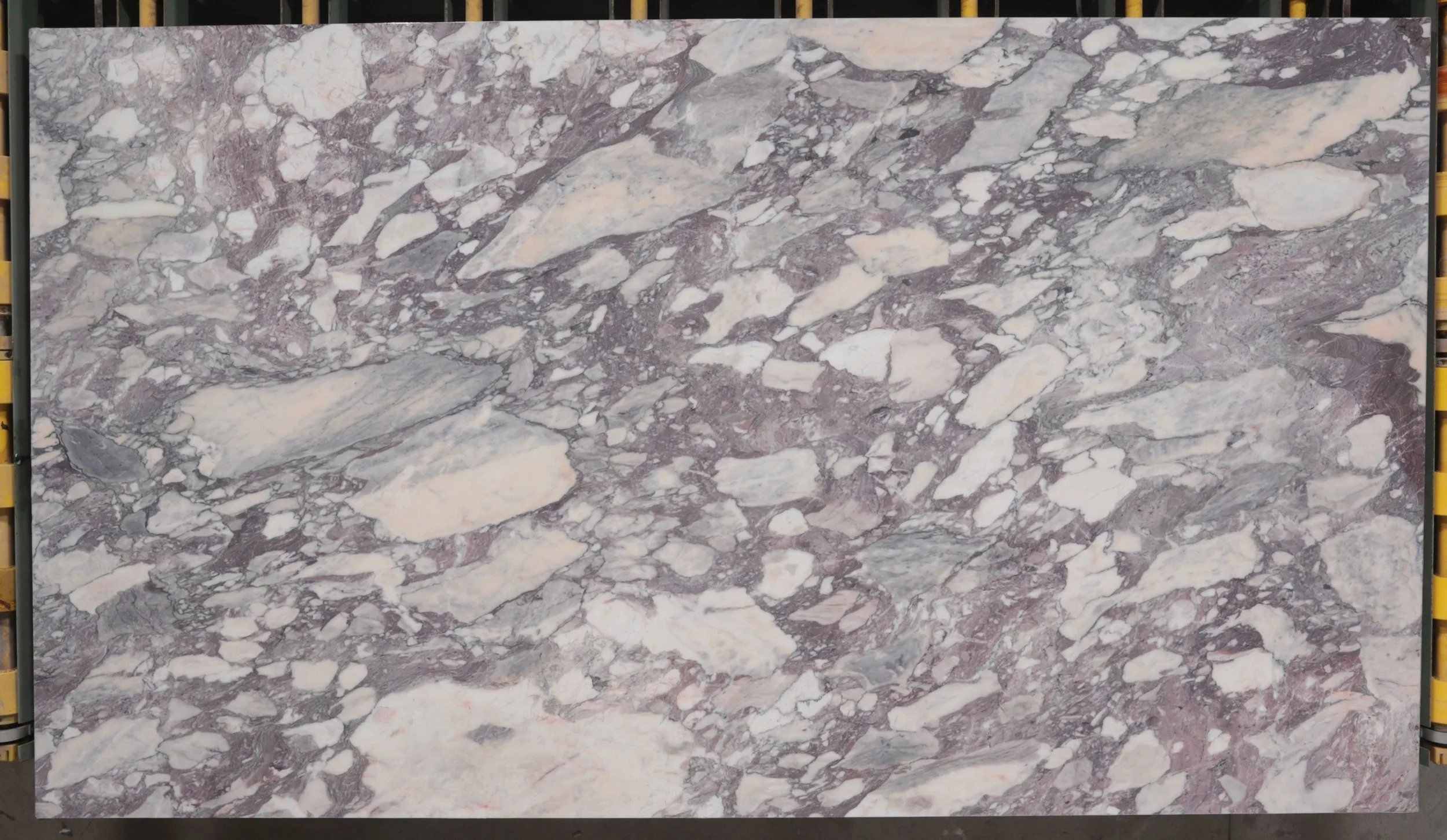 VIOLA HONED MARBLE 3CM