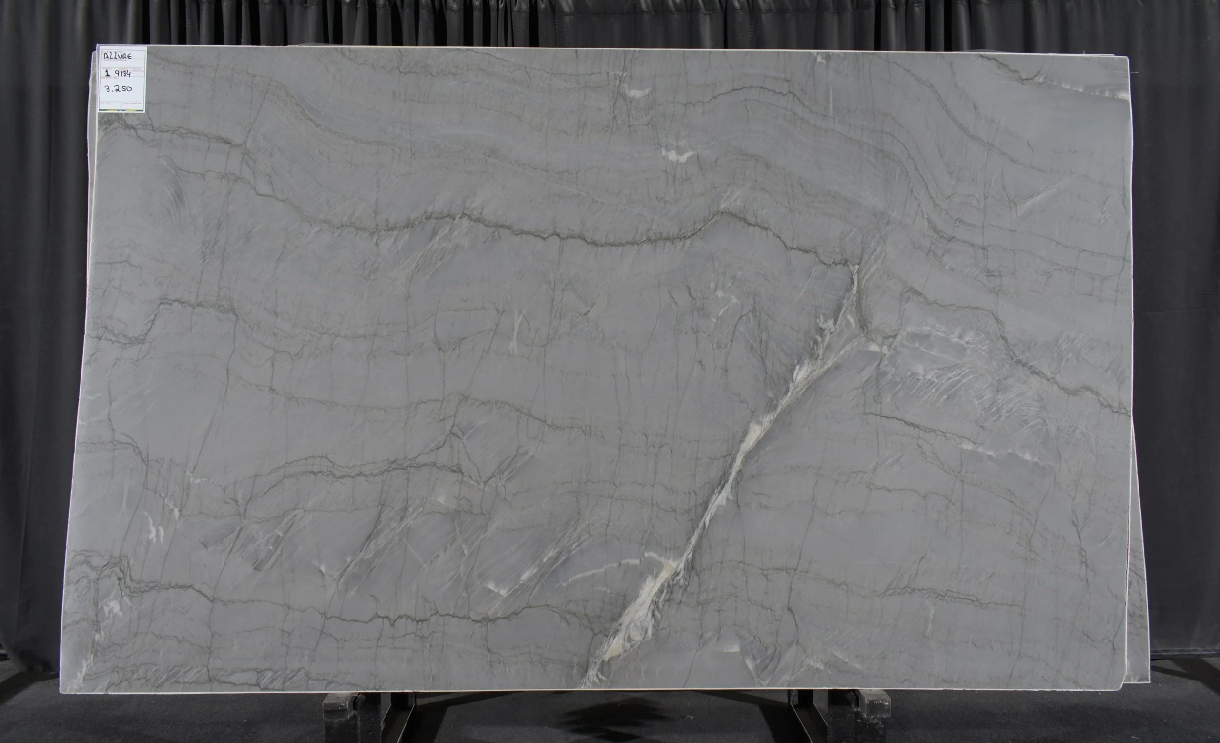 ALLURE QUARTZITE