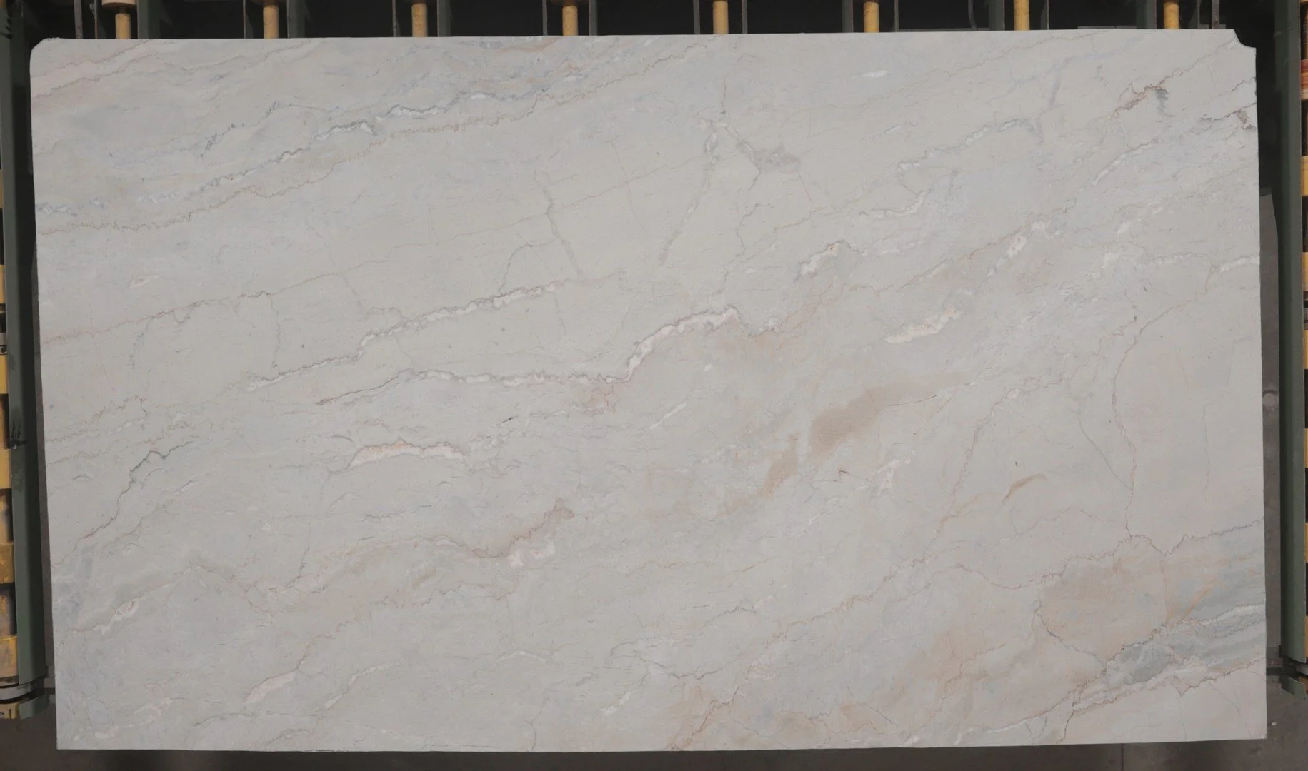 DOLCE VITA HONED MARBLE