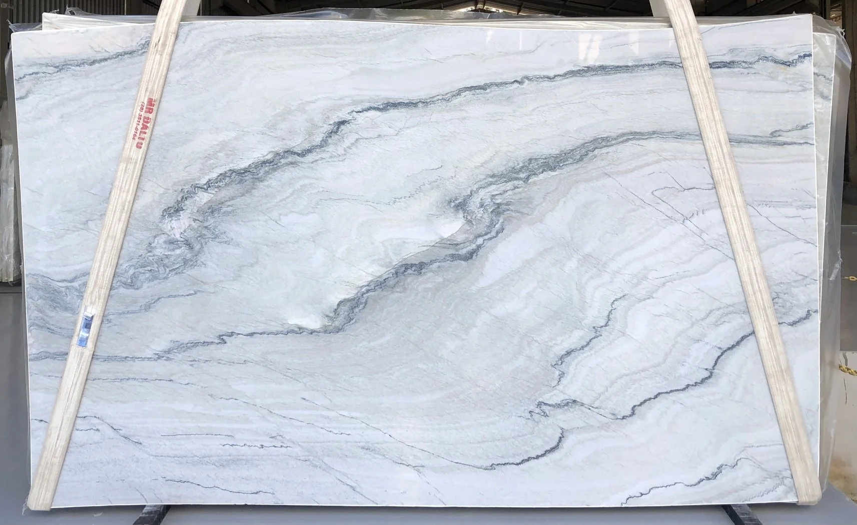 MACAUBAS FANTASY QUARTZITE