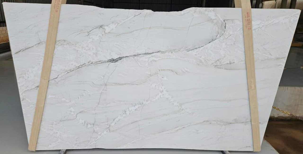 BIANCO SUPERIORE QUARTZITE