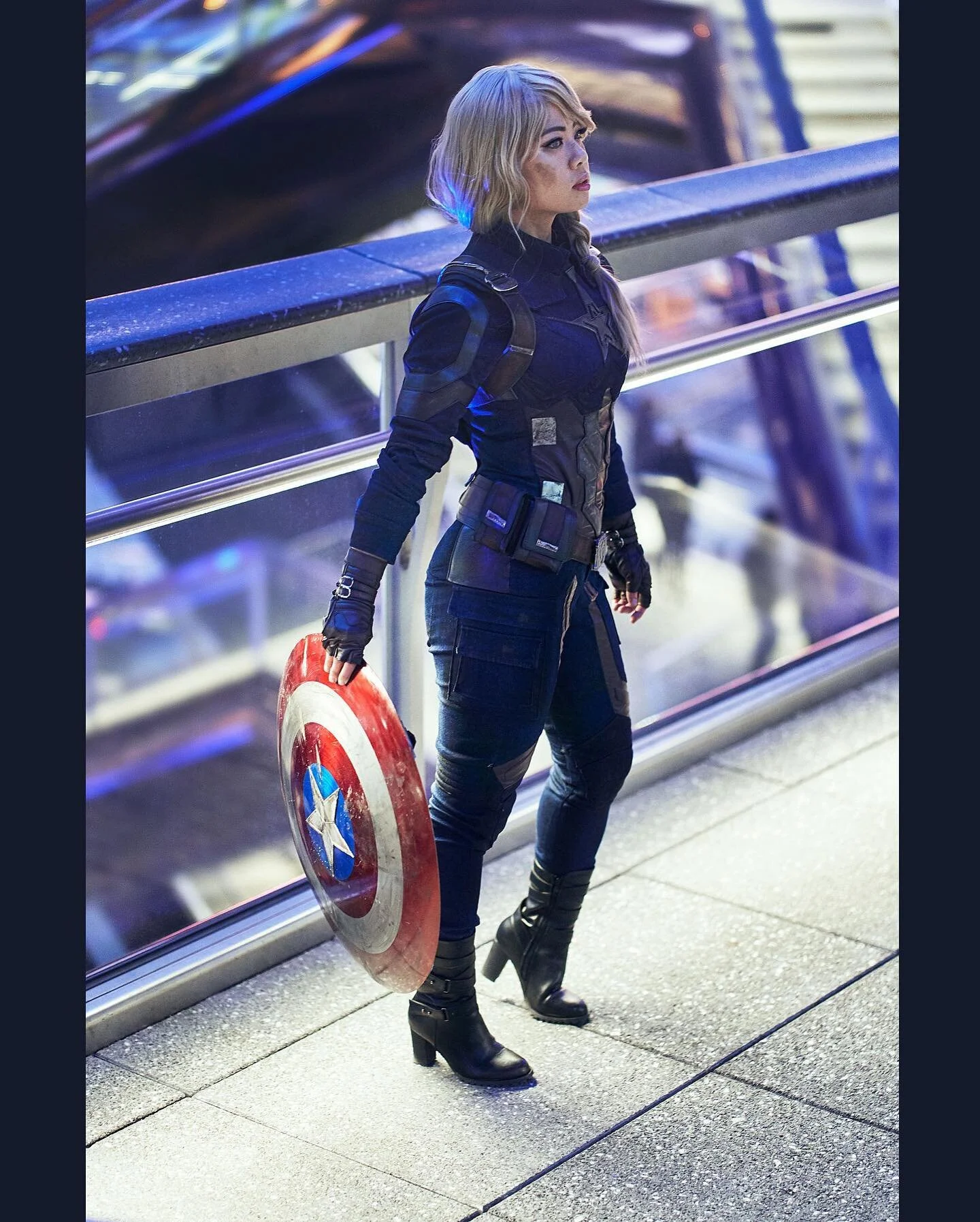 Ending the new year with Cap! Thank you to all my new followers, I promise to post some extra (not cap) photos soon! Wishing everyone a happy new year! .
.
Photo by @adorables .
.
#captainamerica #marvel #marvelcosplay #marvelcomics #marvelwhatif