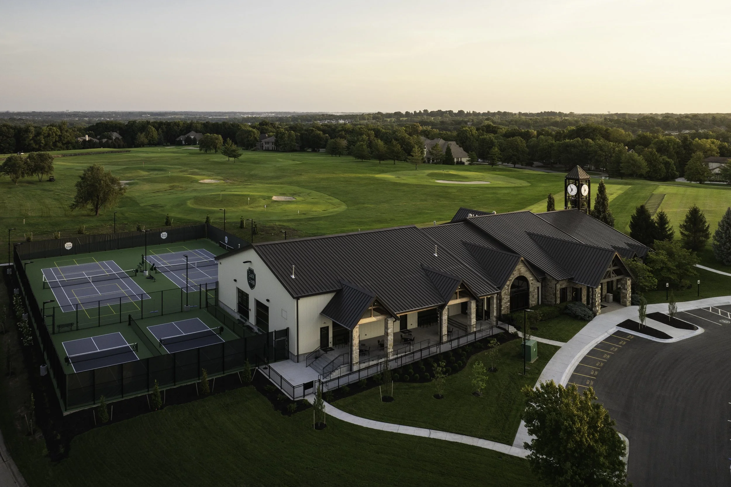 Loch Lloyd Rec Center-web-1.jpg