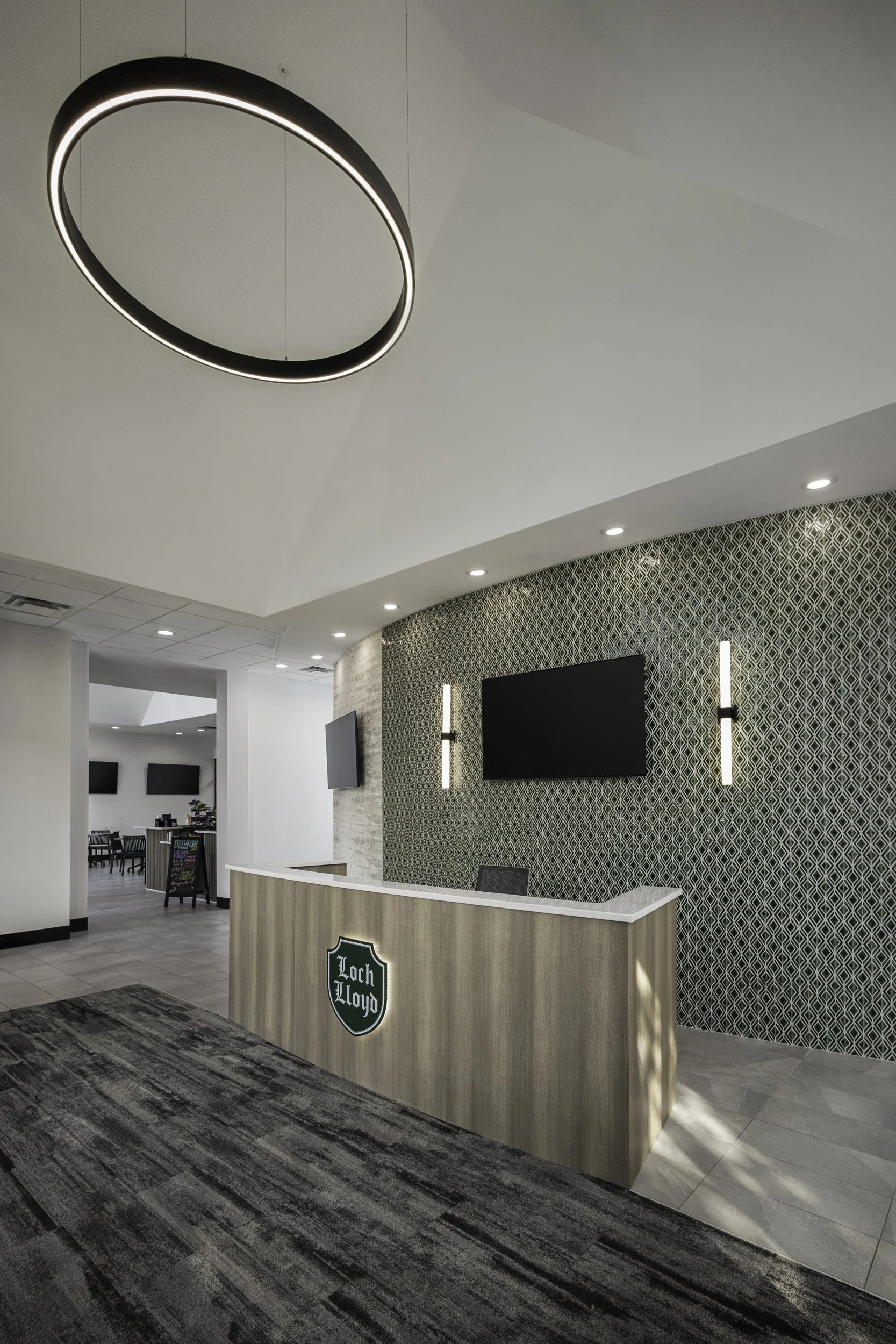 Loch Lloyd Rec Center-web-36.jpg