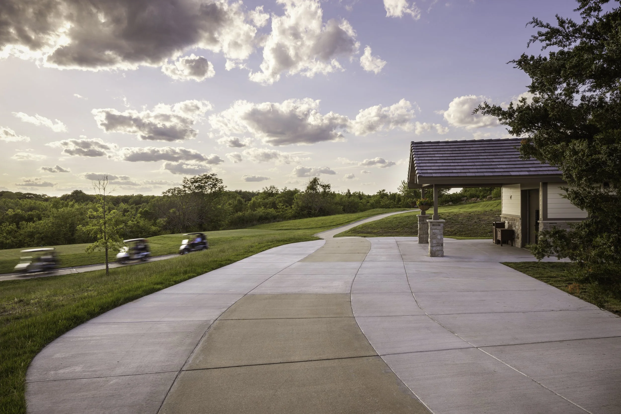 Loch Lloyd Course Restroom-2.jpg