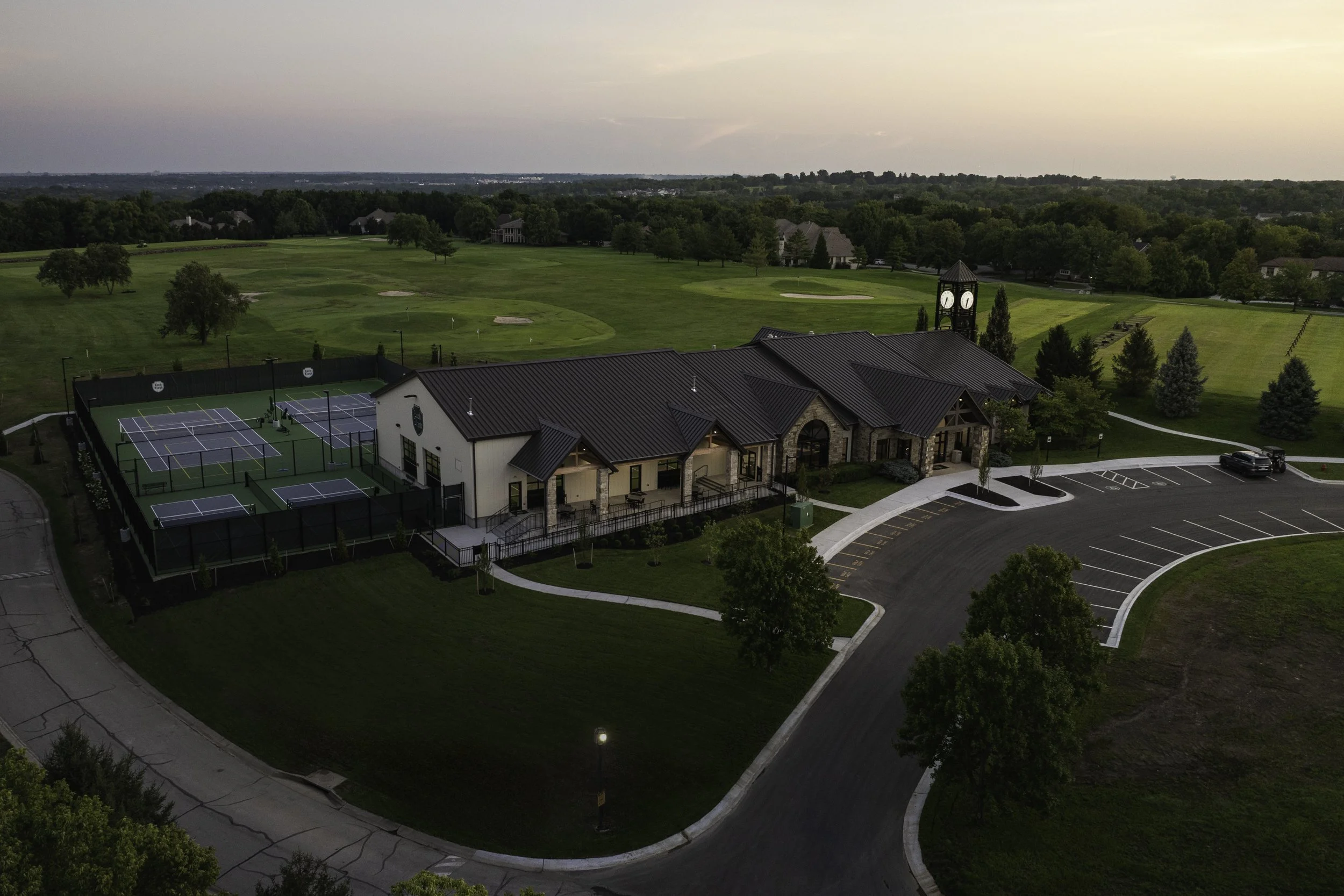 Loch Lloyd Rec Center-web-2.jpg