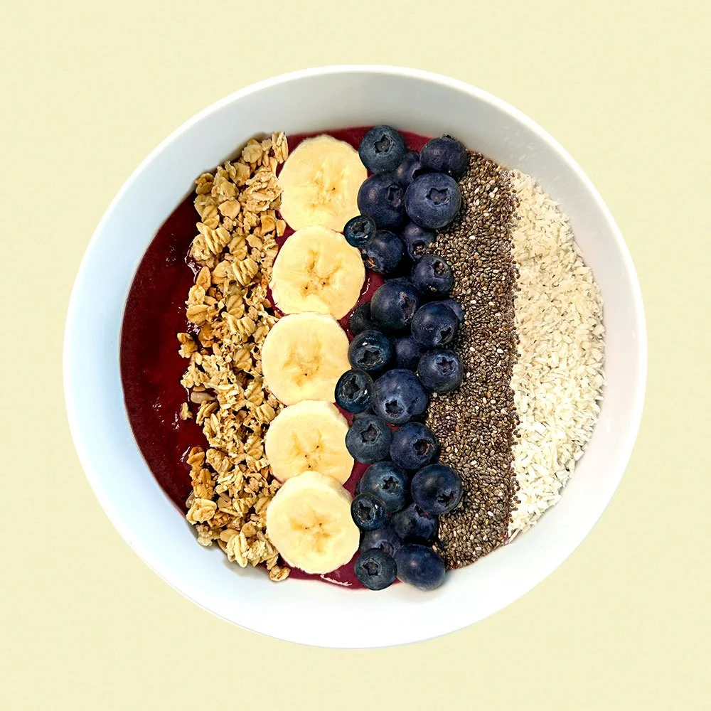 The Energizer - Organic acai, vegan and organic granola, banana, blueberry, chia seeds and coconut.