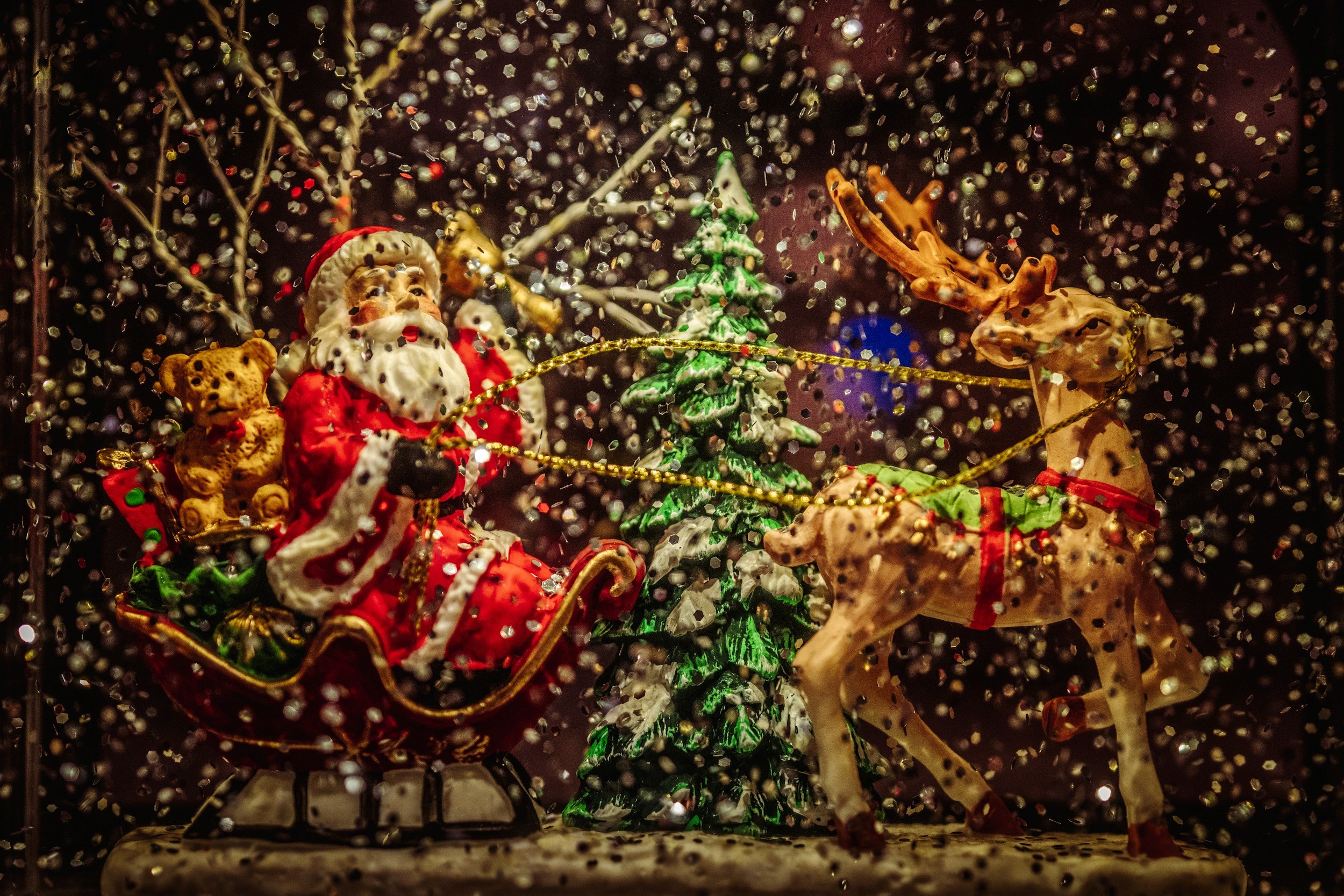 Santa vs. Jesus: Who is the Embodiment of Religion?