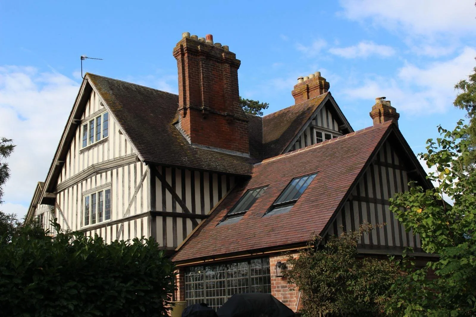 The question I&rsquo;m asked most often by owners of listed properties isn&rsquo;t &ldquo;can I have sustainable heating?&rdquo; It&rsquo;s &ldquo;should I have it?&rdquo;
They&rsquo;re not the same question &mdash; and the difference matters enormou