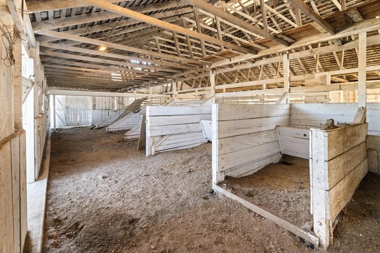 Carrari Ranch — property photograph 48