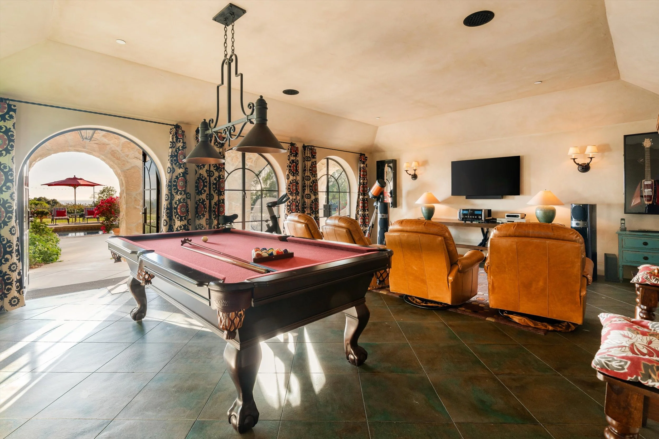 025-1915 Monte Alegre Dr-25.jpg