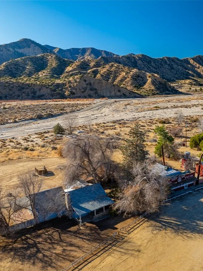 The Halfway Station — property photograph 37